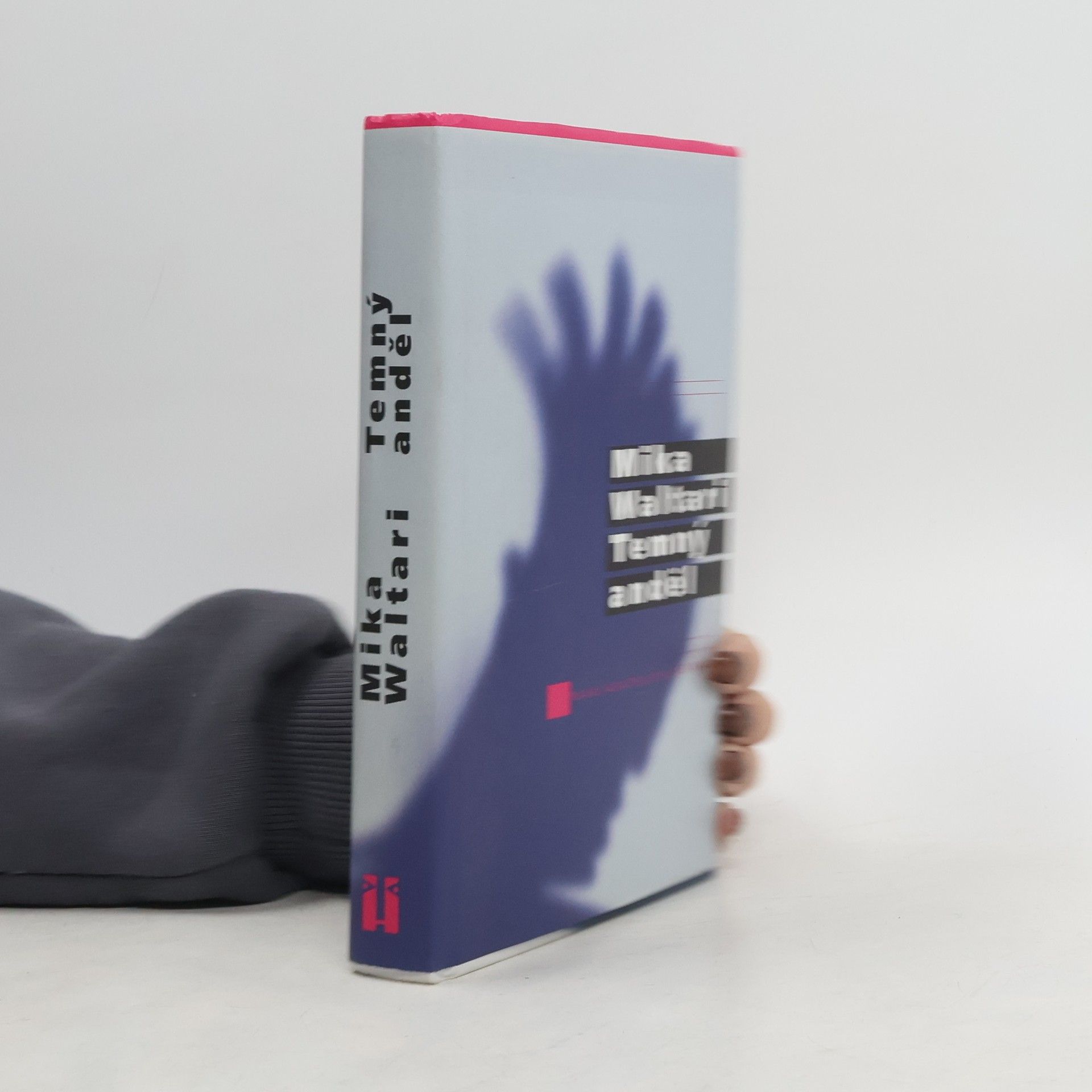 Mika Waltari Temný anděl