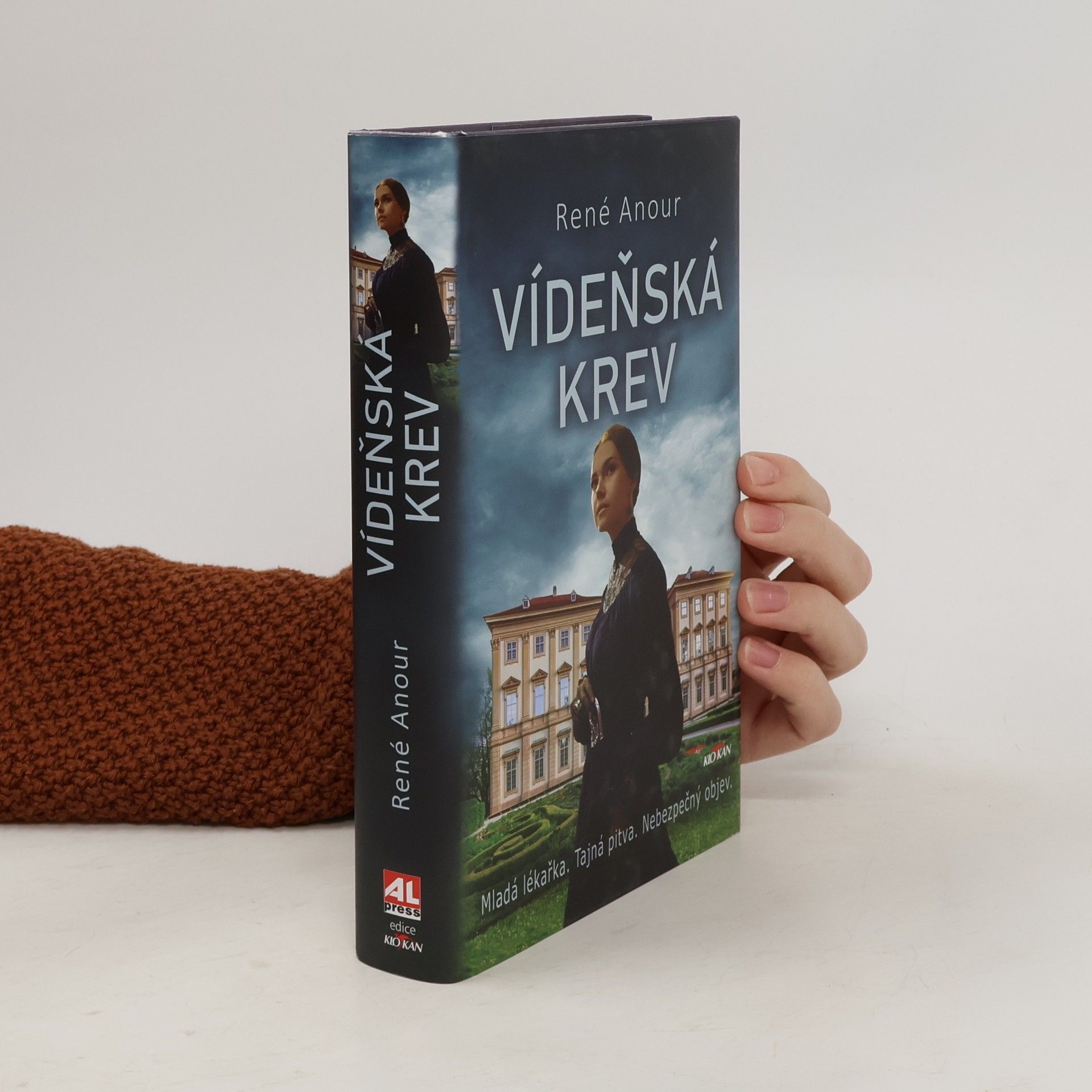 René Anour Vídeňská krev