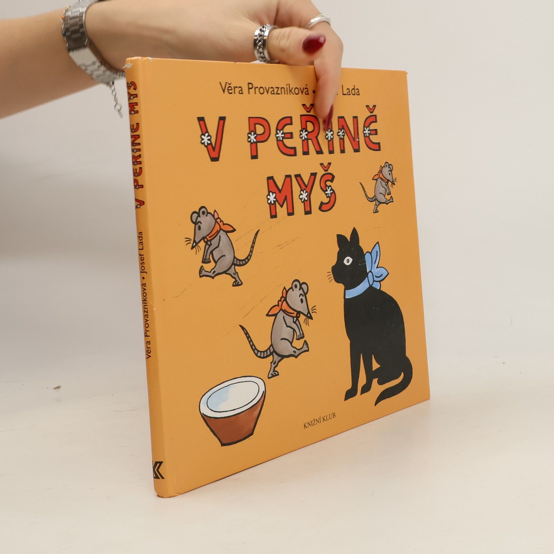 Věra Provazníková V peřině myš : verše k obrázkům Josefa Lady