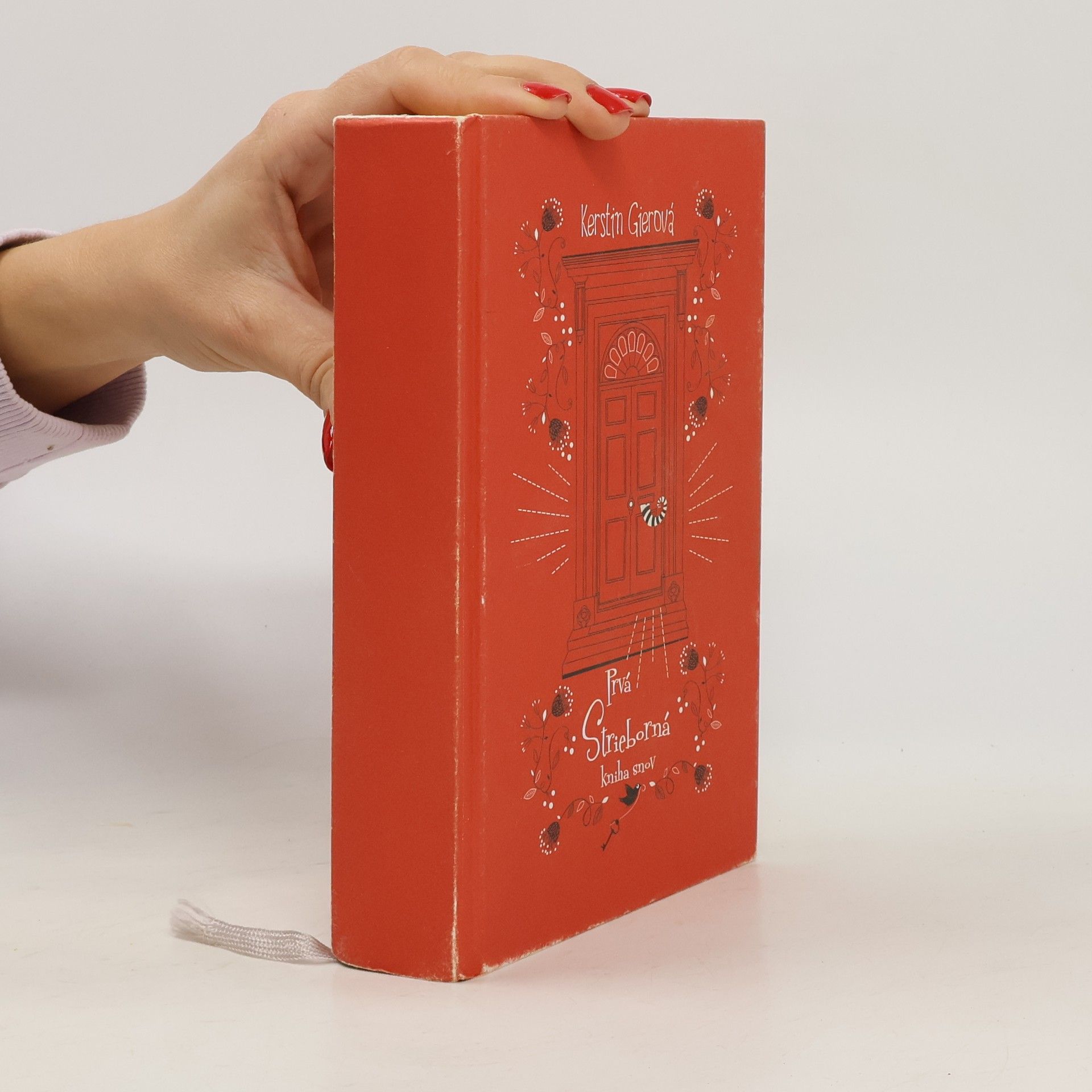 Kerstin Gier Prvá strieborná kniha snov