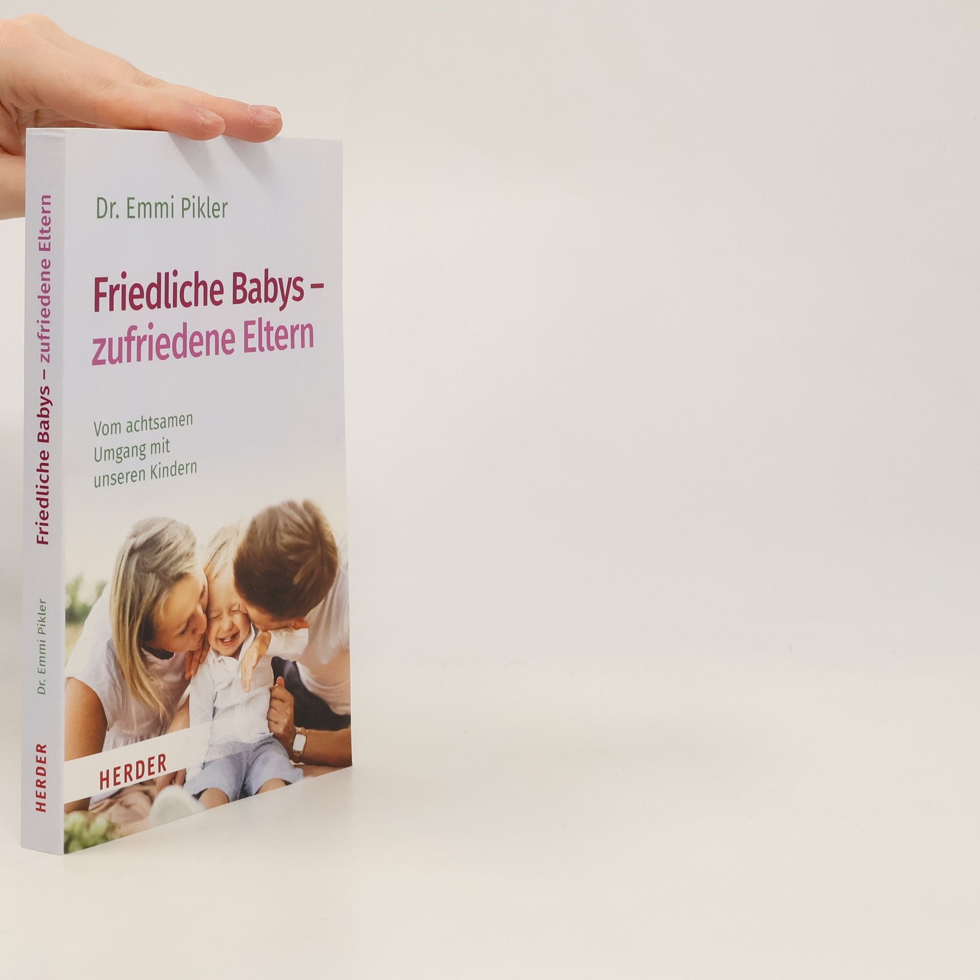 Friedliche Babys - zufriedene Eltern