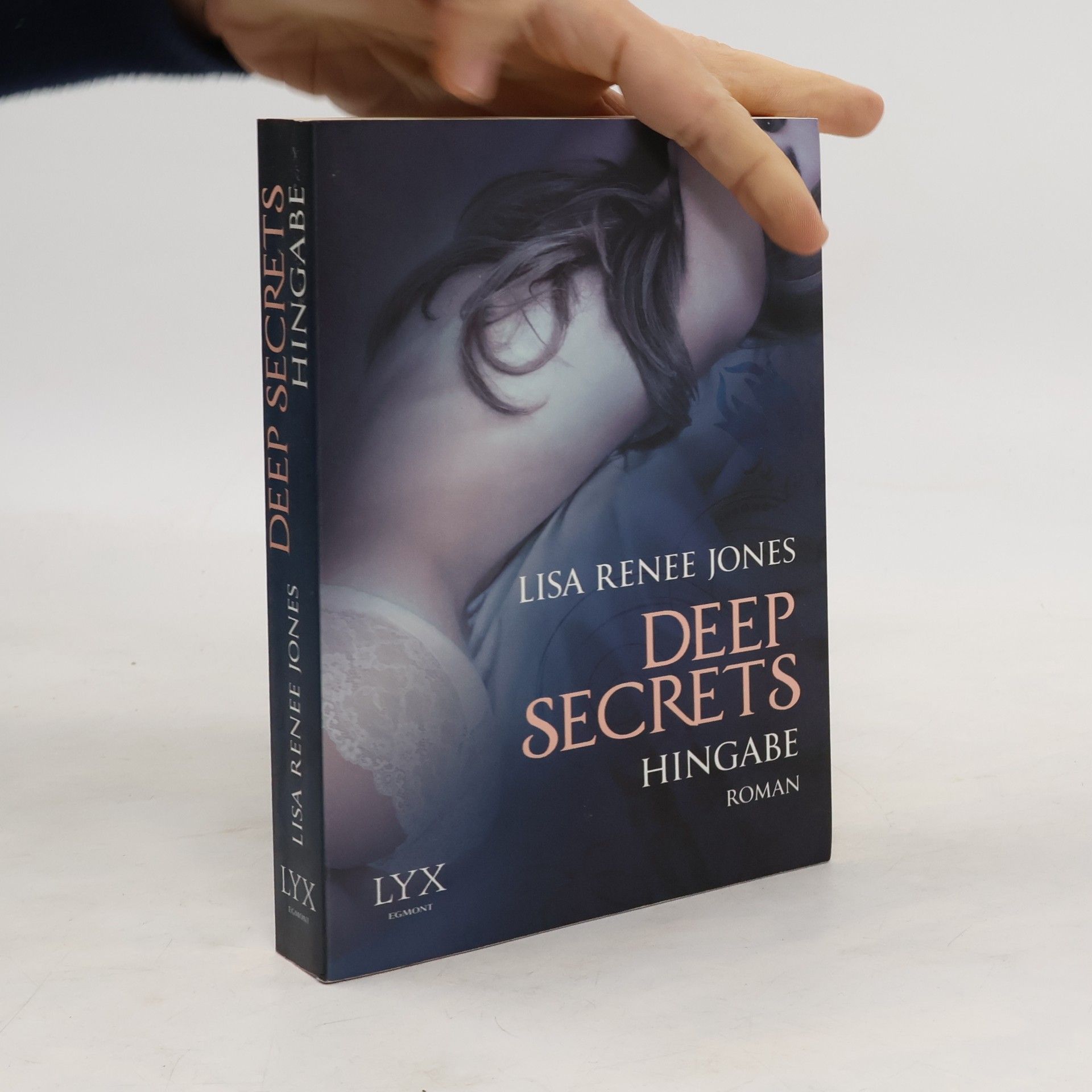 Lisa Renee Jones Deep secrets 3