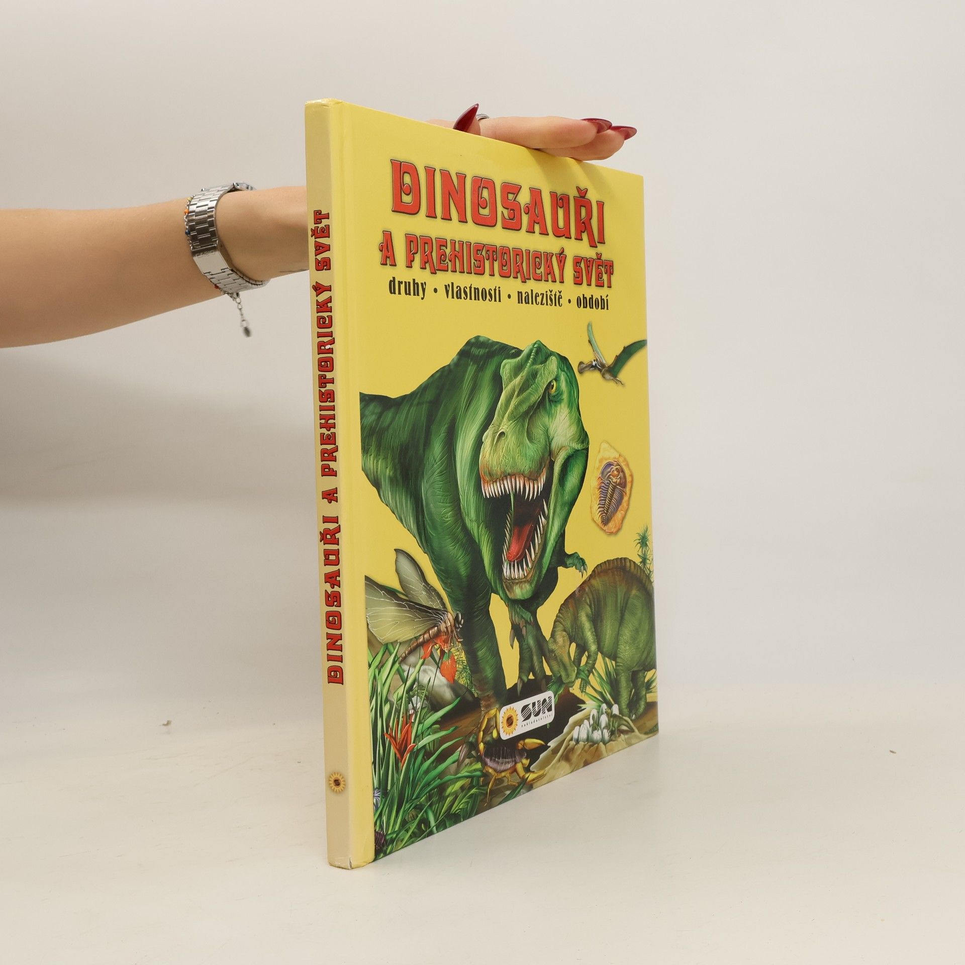 Dinosauři a prehistorický svět