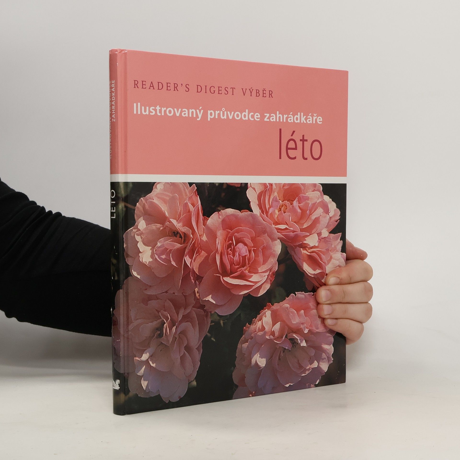 Steve Bradley Léto. Ilustrovaný průvodce zahrádkáře