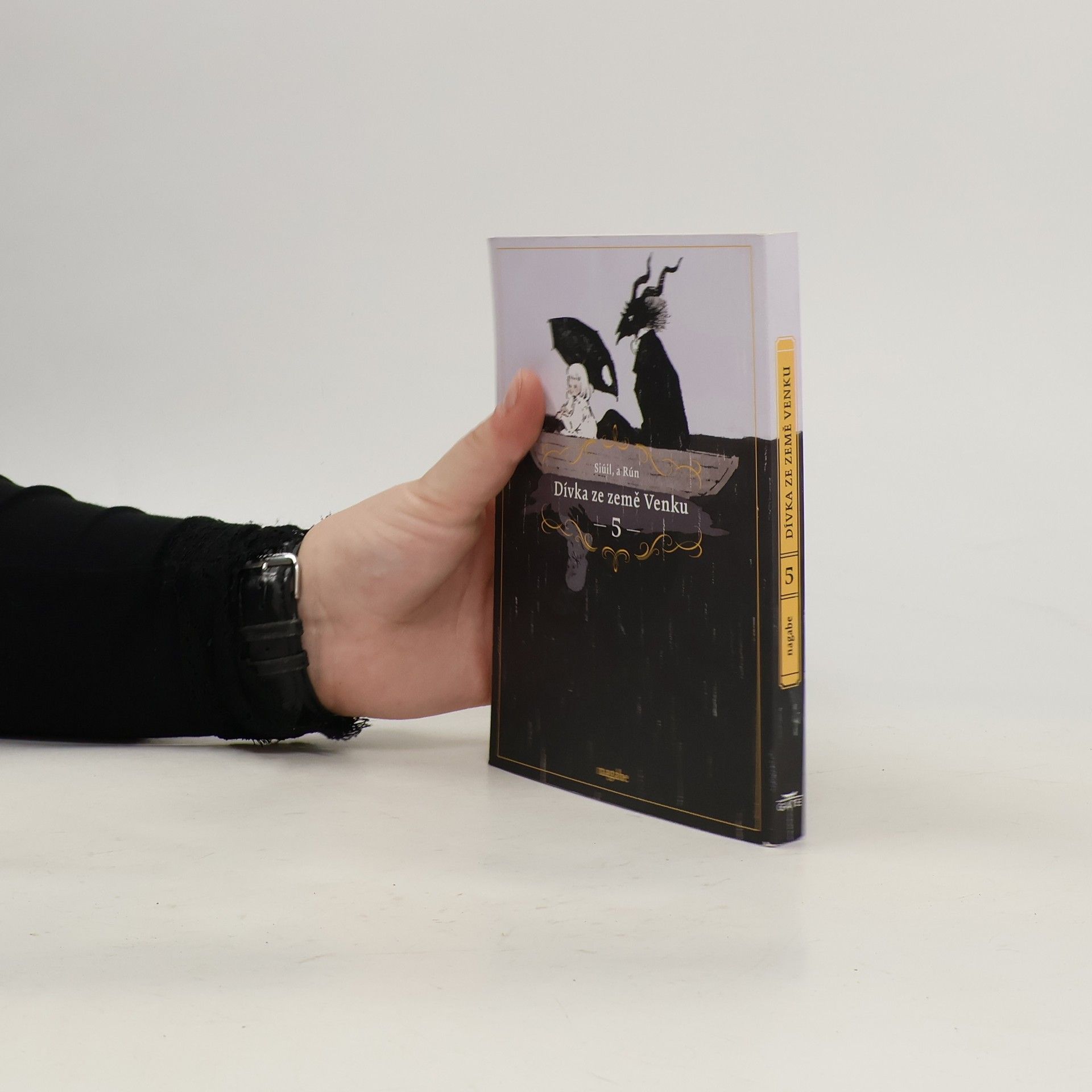 Dívka ze země Venku : Siúil, a Rún. 5