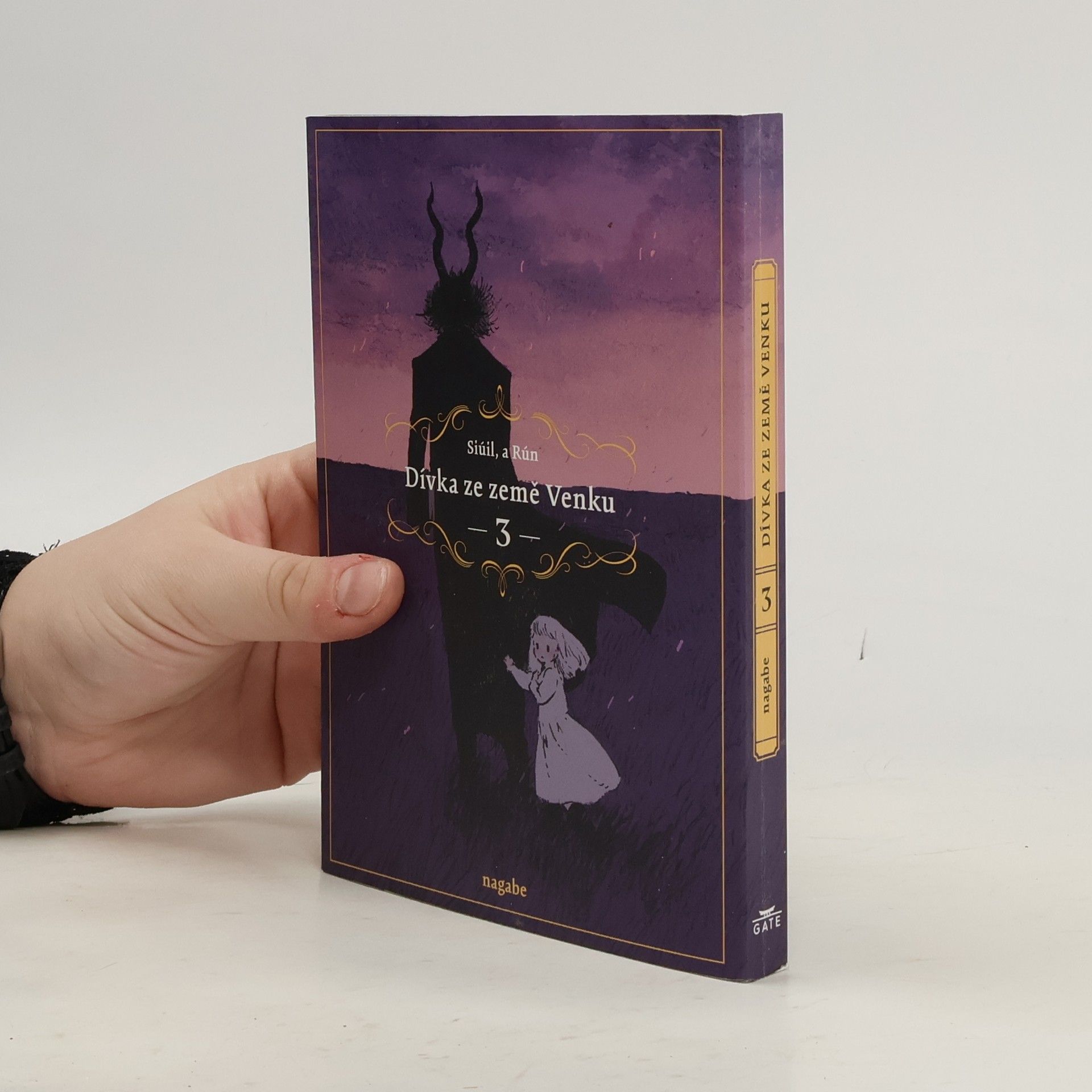 Dívka ze země Venku : Siúil, a Rún. 3