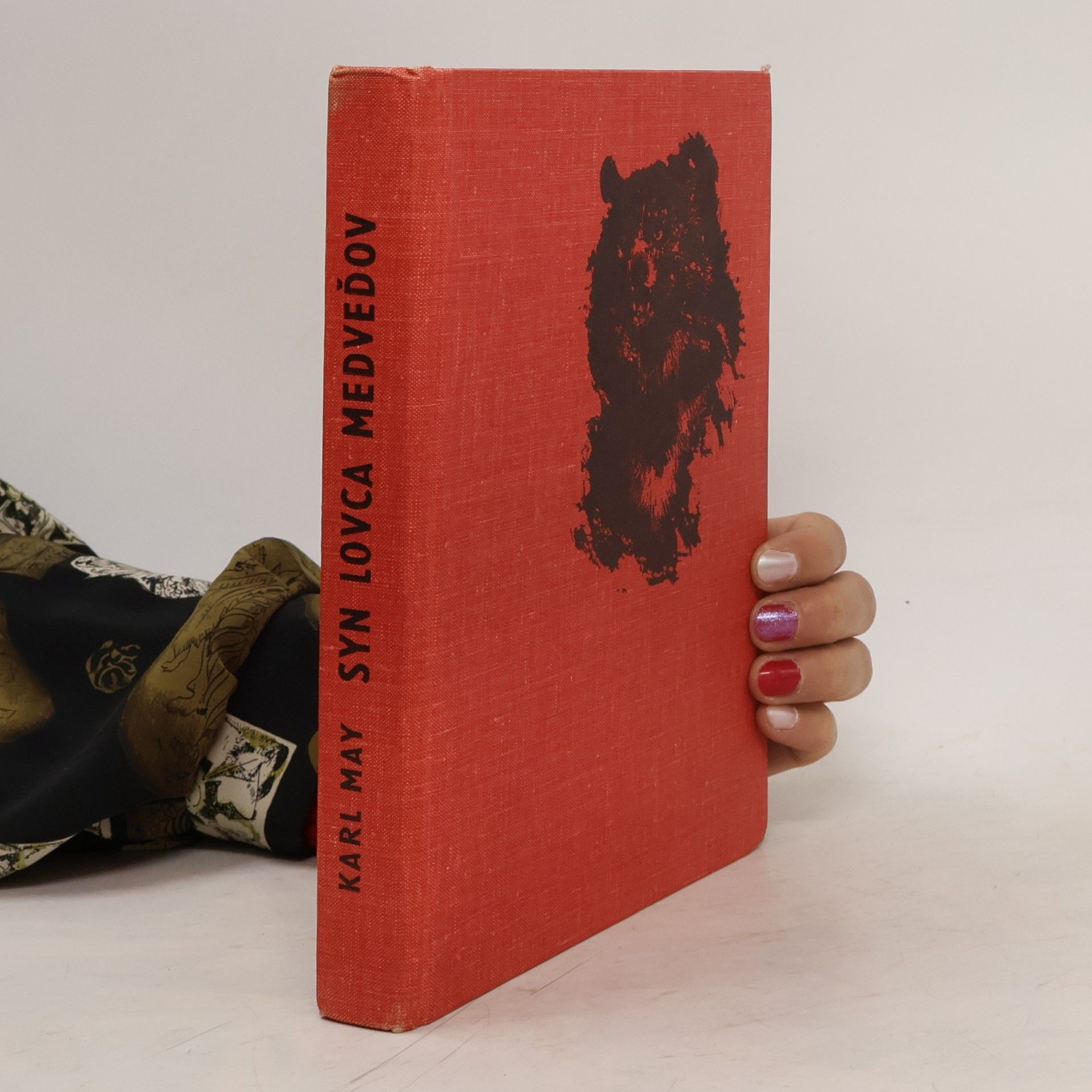 Karl May Syn lovca medveďov