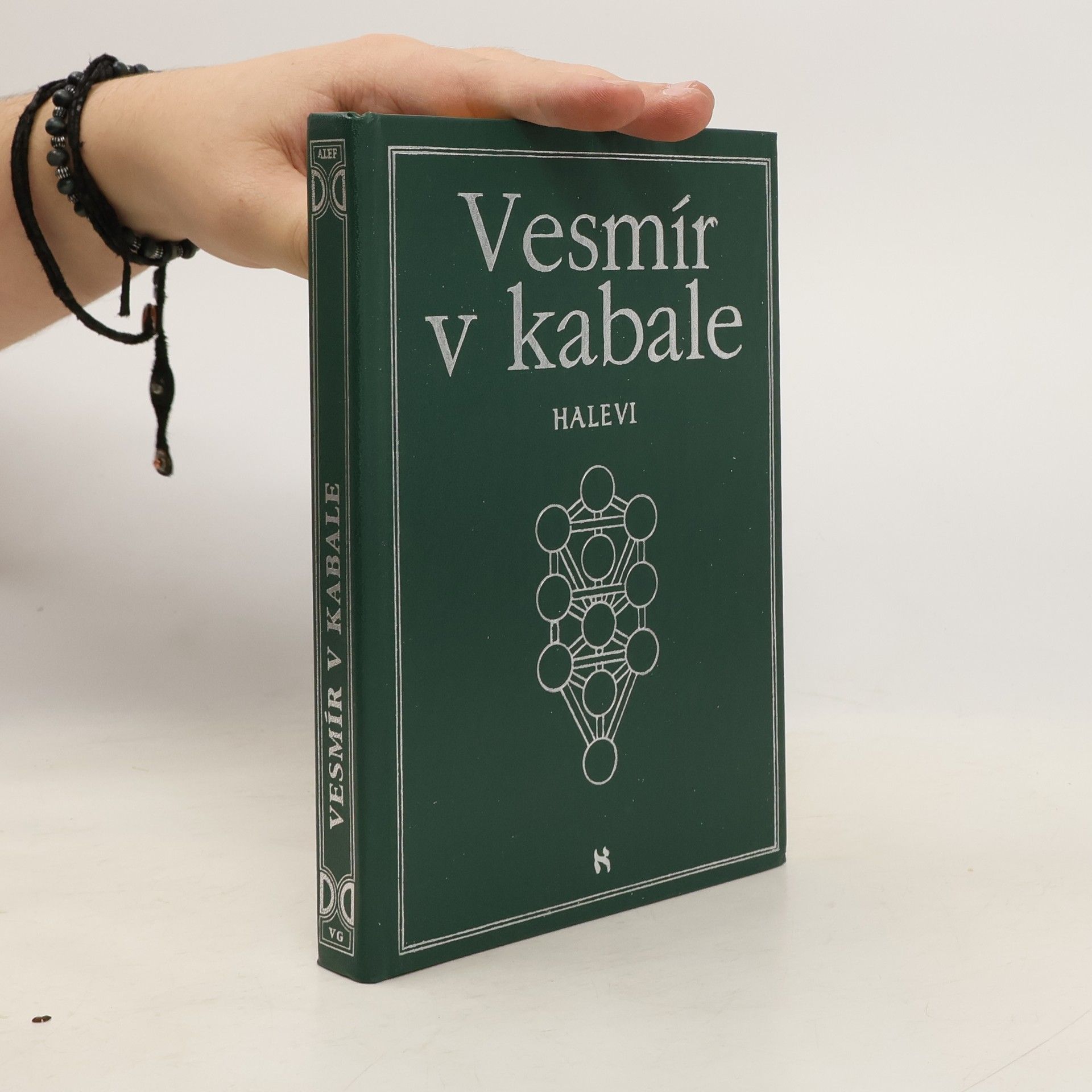 Pavel Růt Vesmír v kabale