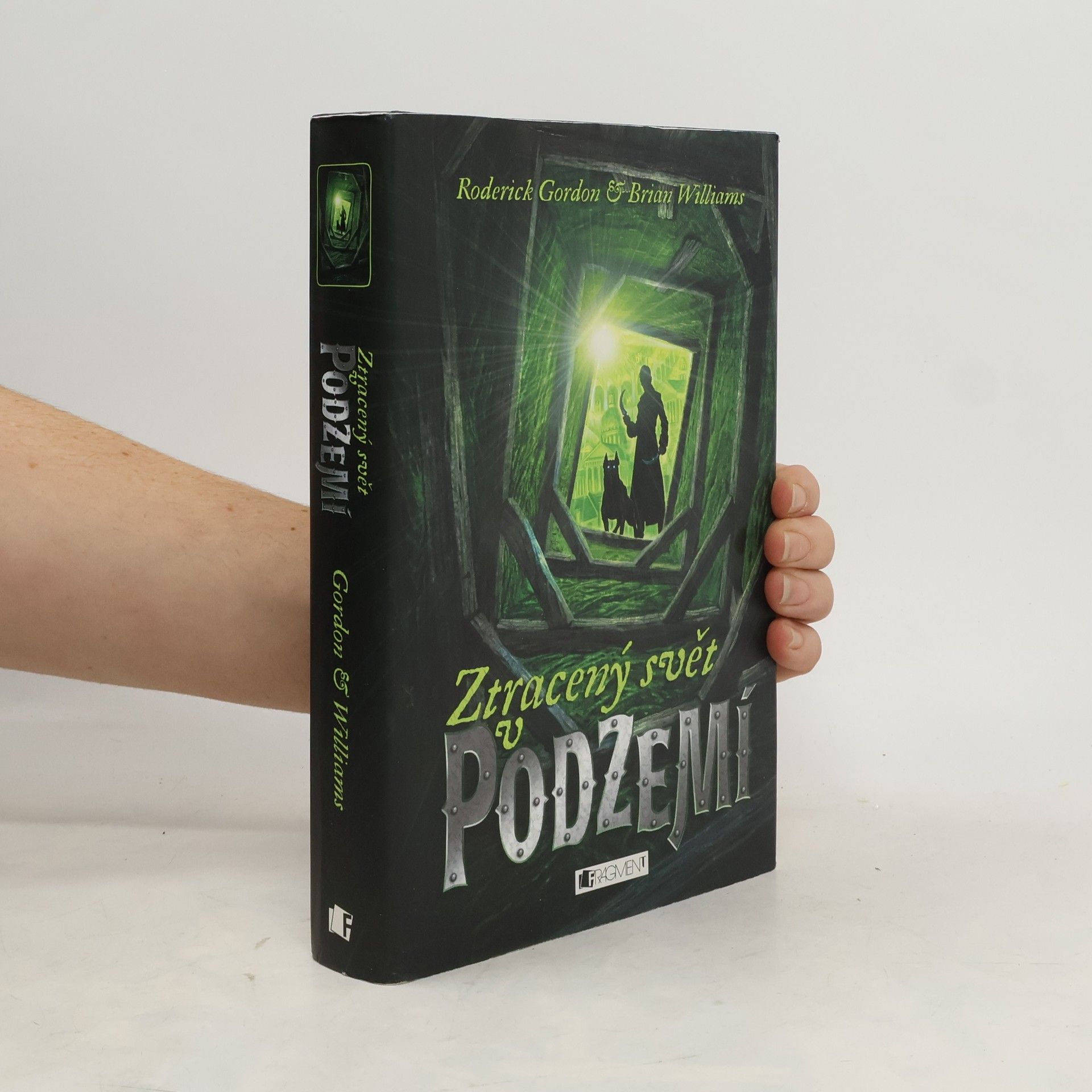 Roderick Gordon Ztracený svět v podzemí