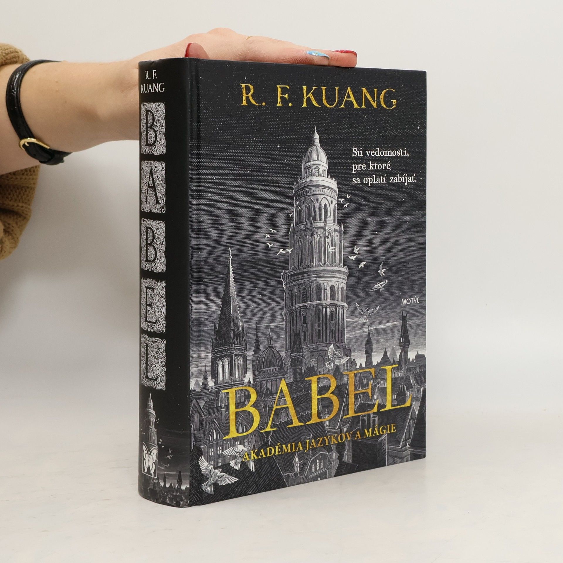 Rebecca Kuang Babel. Akadémia jazykov a mágie