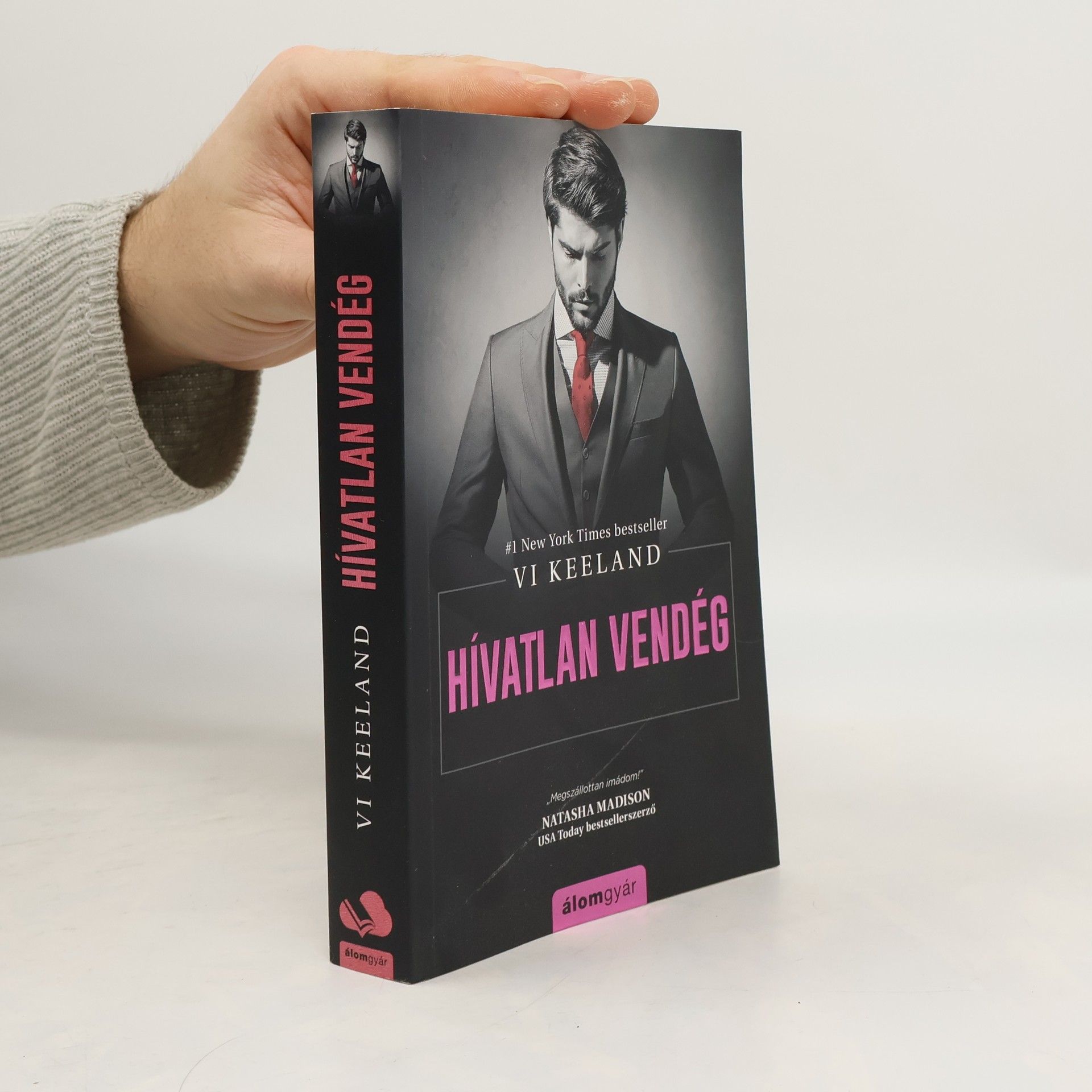 Vi Keeland Hívatlan vendég