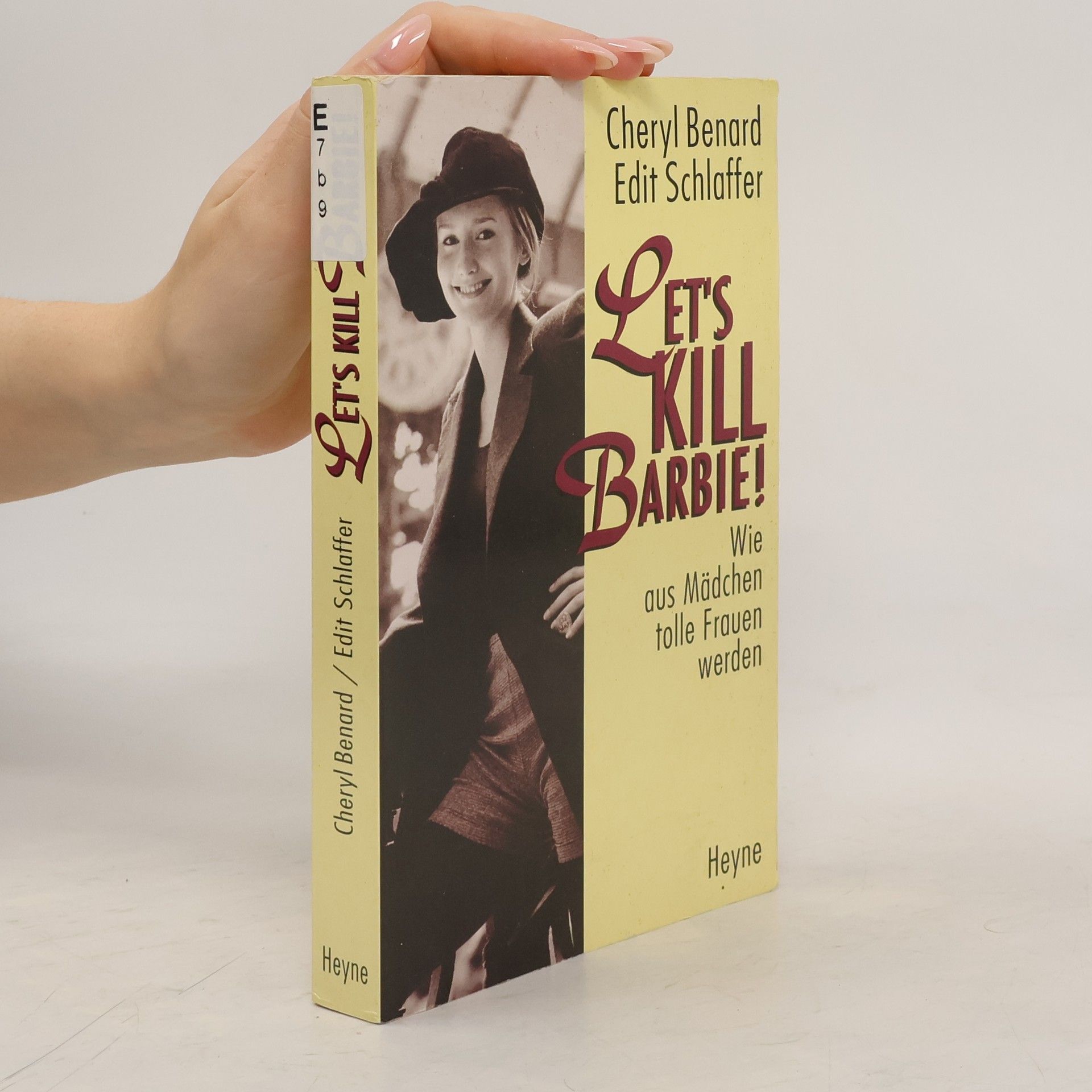 Cheryl Bernard Let's kill Barbie!