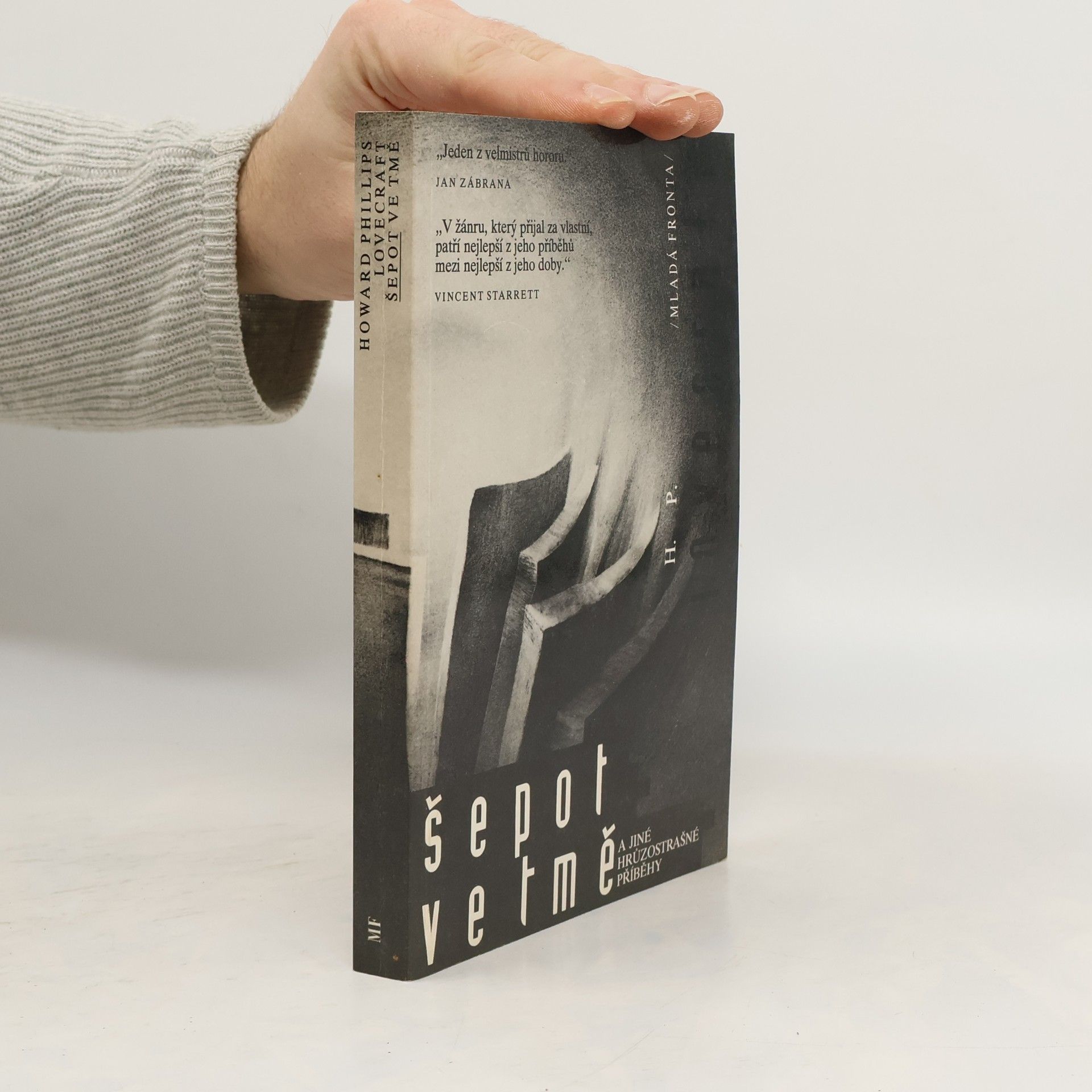 H. P. Lovecraft Šepot ve tmě a jiné hrůzostrašné příběhy