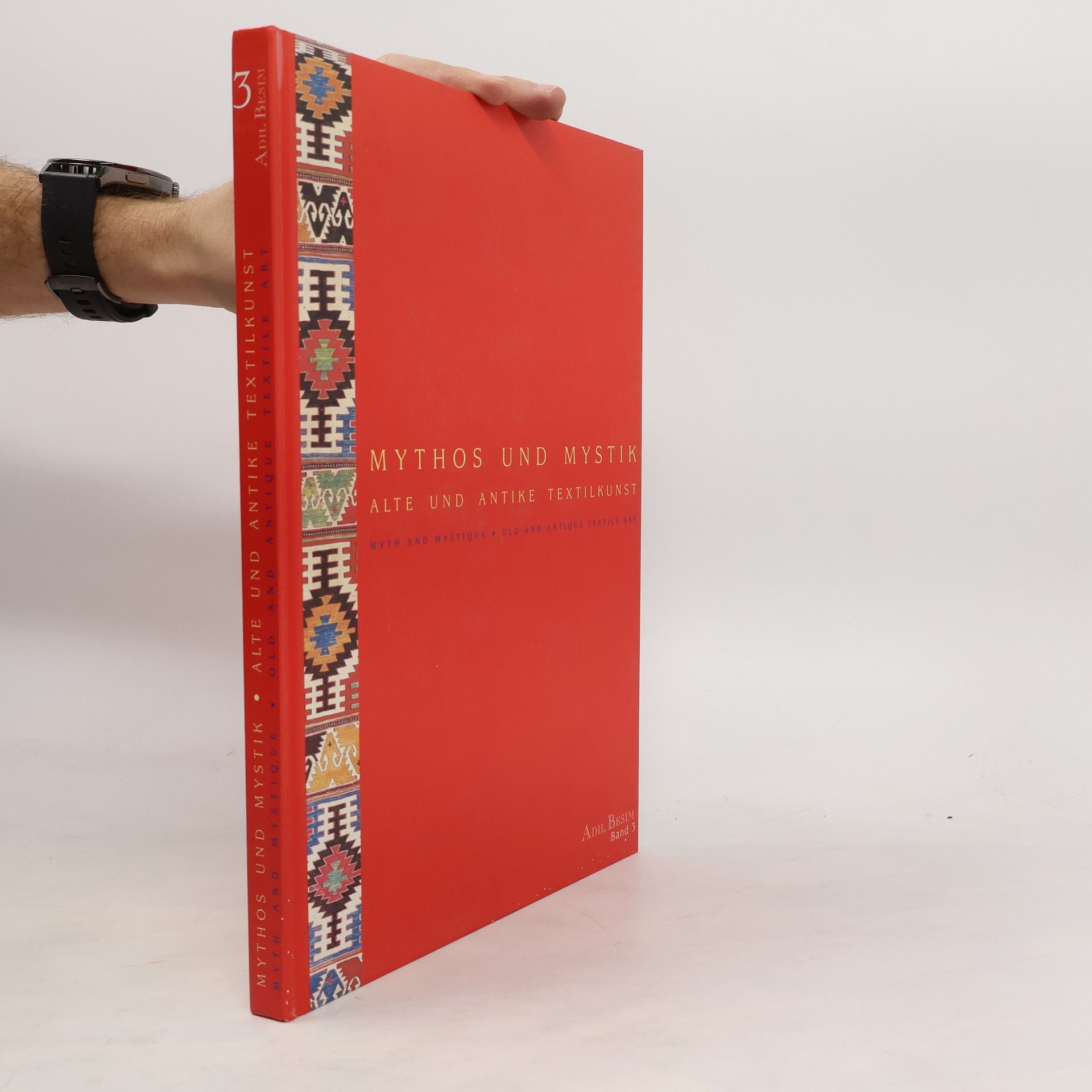 Mythos und Mystik: Alte und Antike Textilkunst