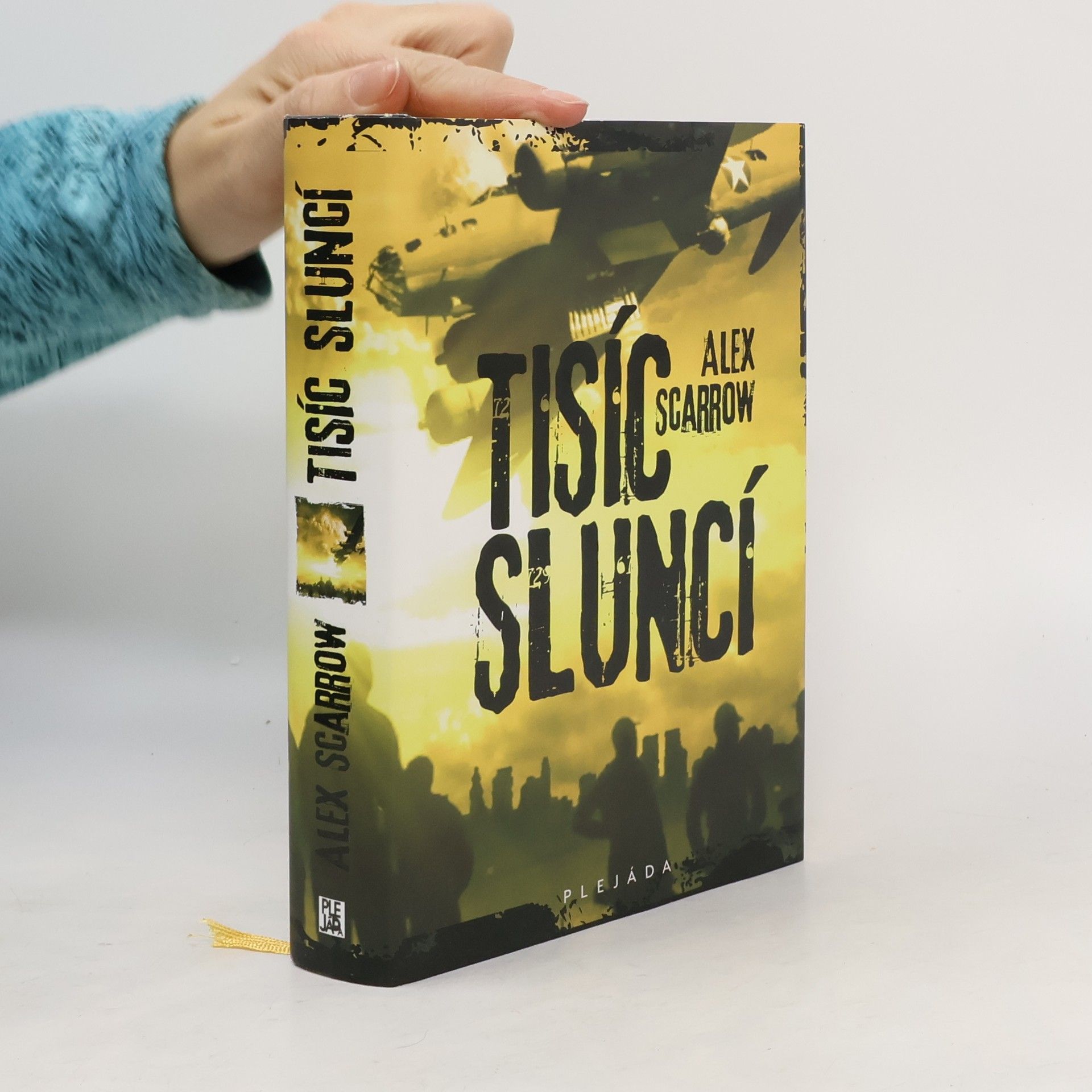 Alex Scarrow Tisíc sluncí