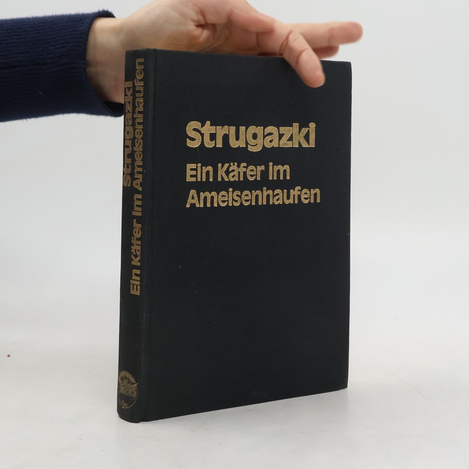 Ein Käfer im Ameisenhaufen