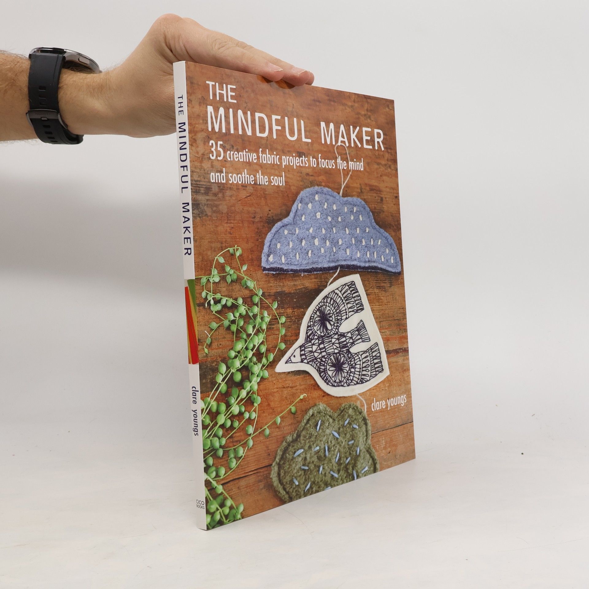 Clare Youngs The Mindful Maker