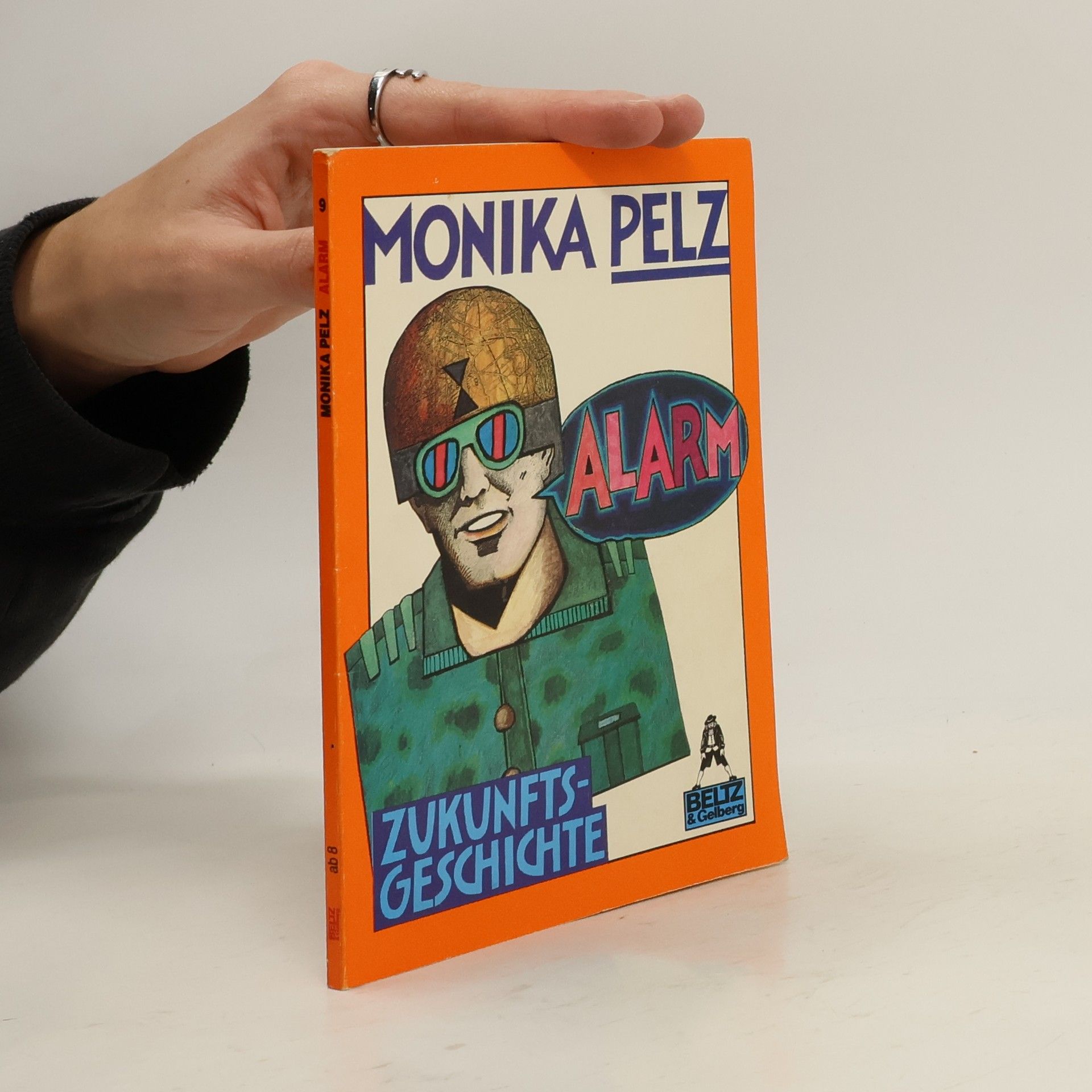 Monika Pelz Alarm