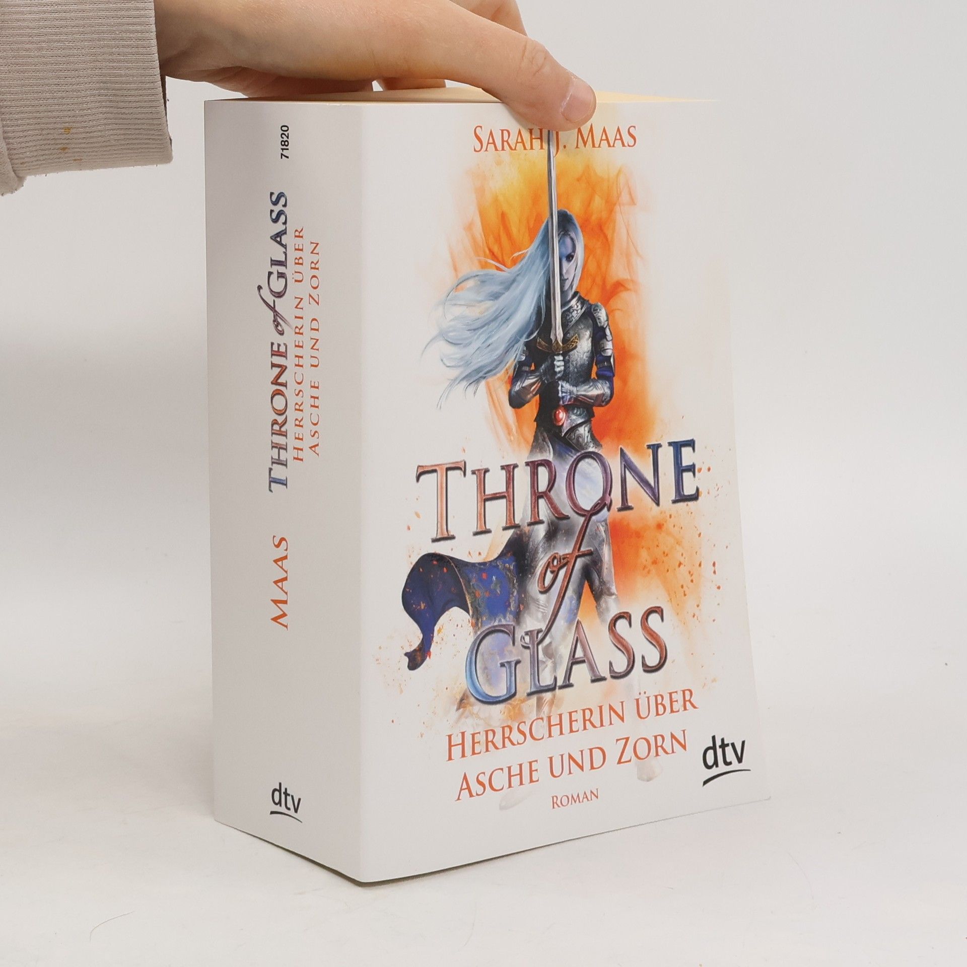 Sarah J. Maas Herrscherin über Asche und Zorn