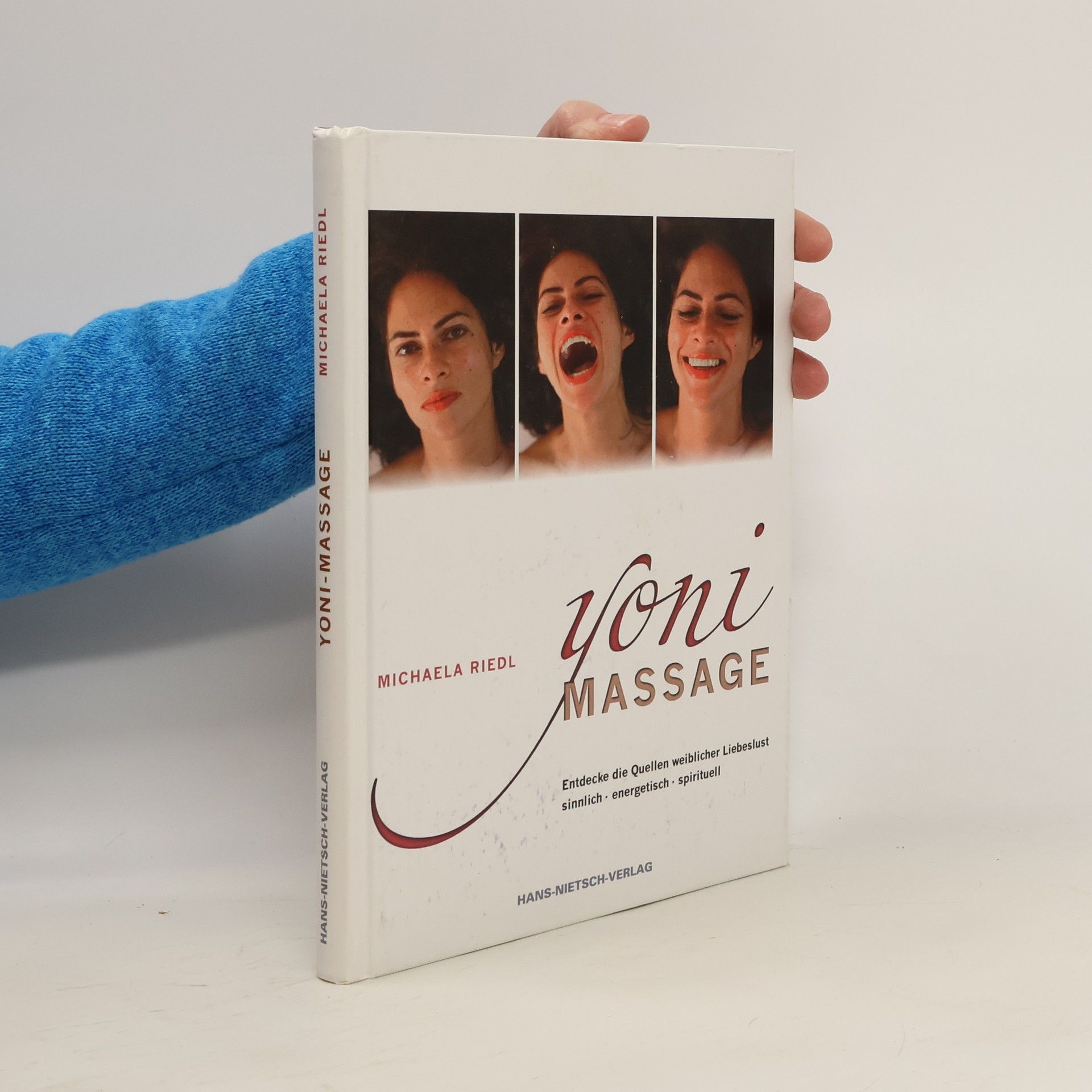 Michaela Riedl Yoni-Massage