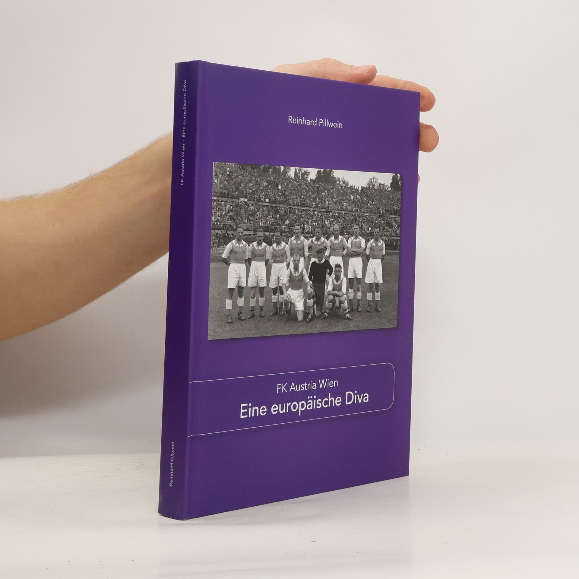 Reinhard Pillwein Eine europäische Diva