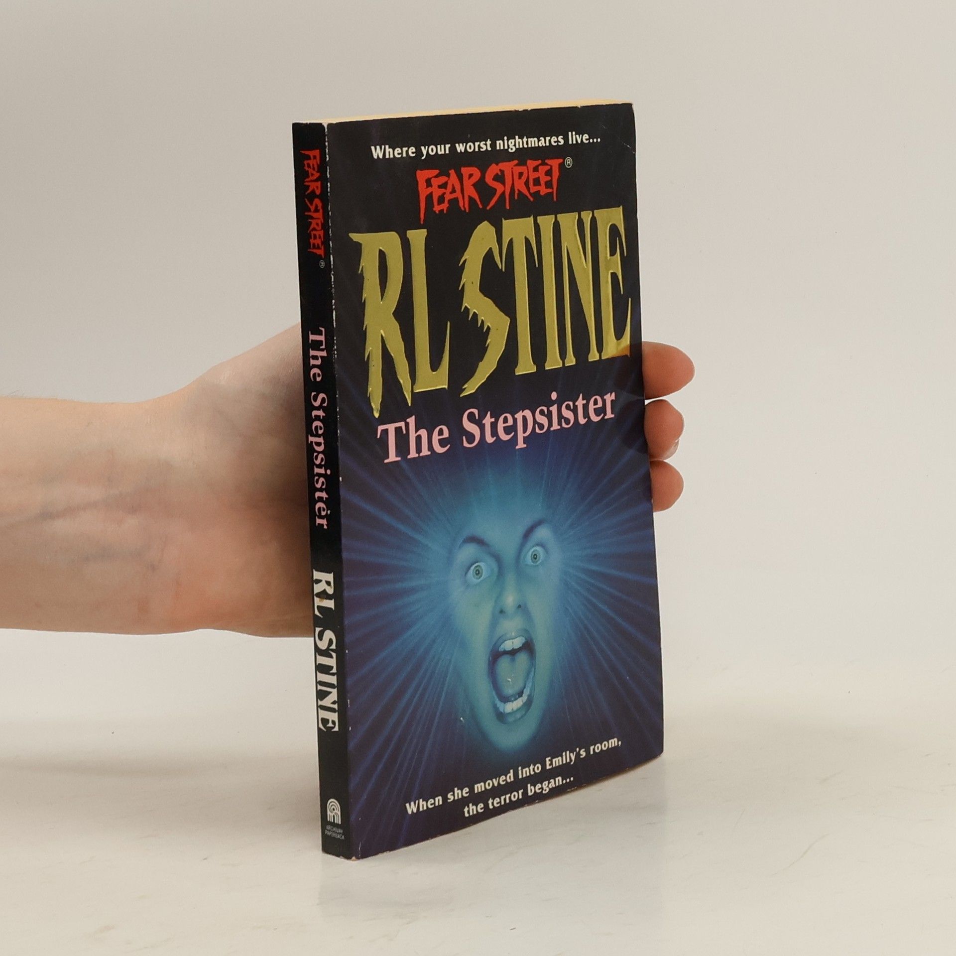 R. L. Stine The Stepsister