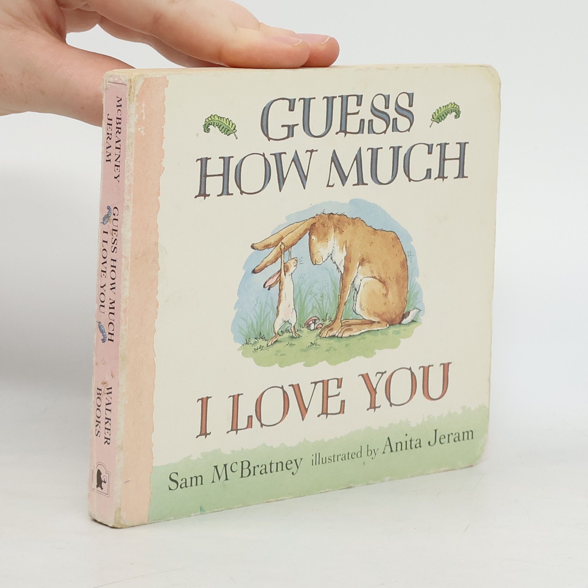 Sam MacBratney Guess how Much I Love You