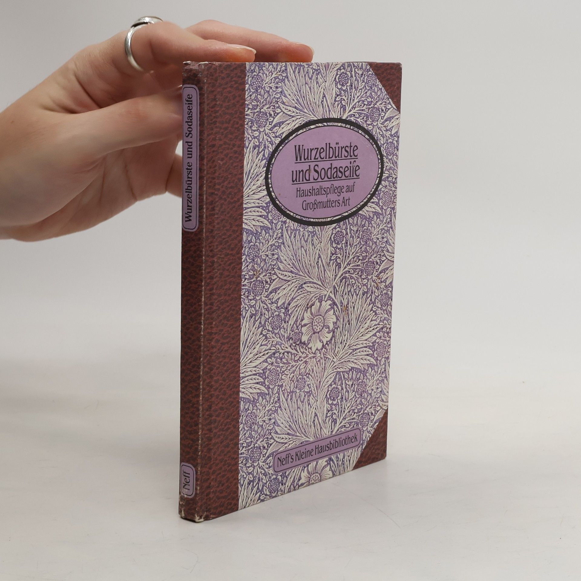 AA.VV. Wurzelbürste und Sodaseife