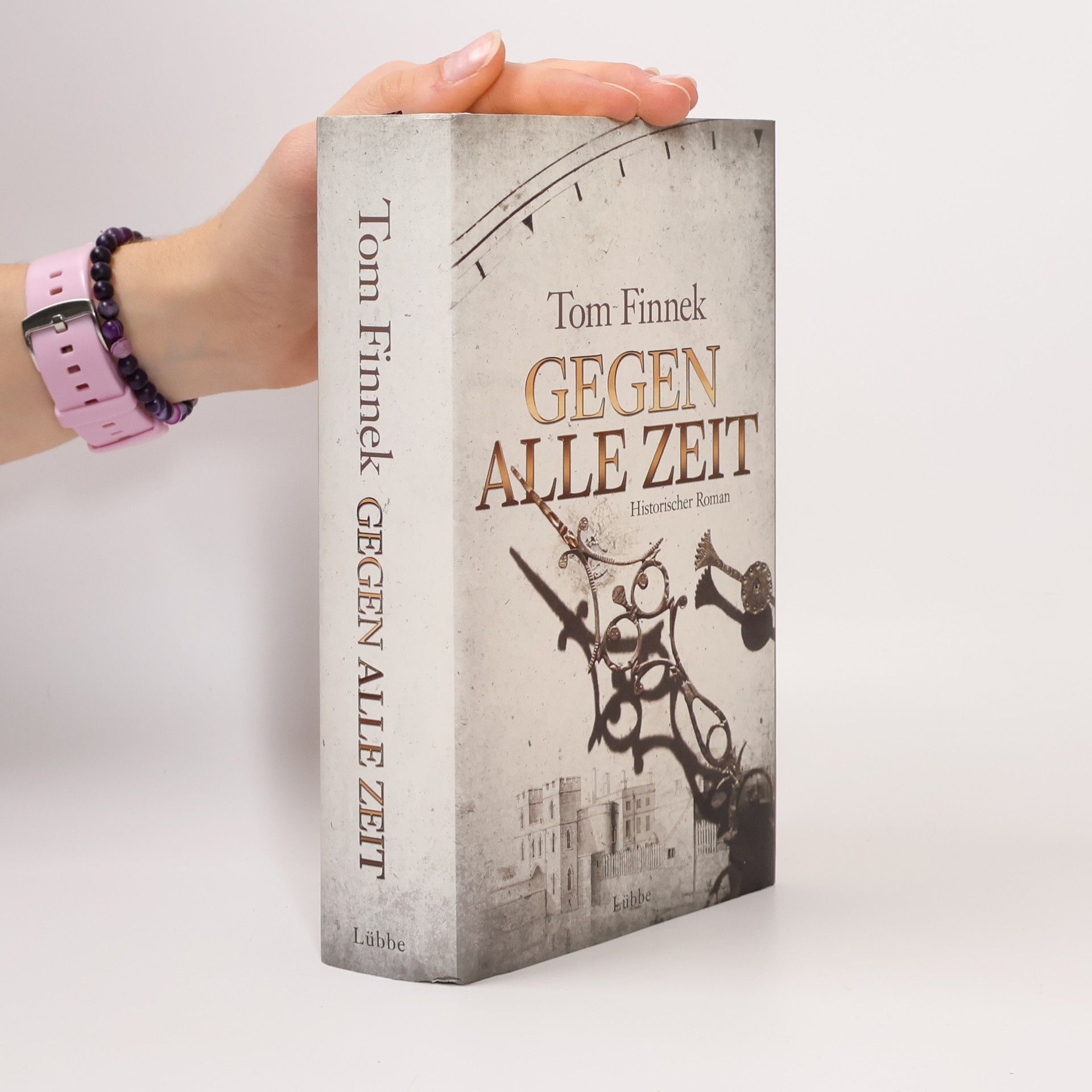 Tom Finnek Gegen alle Zeit