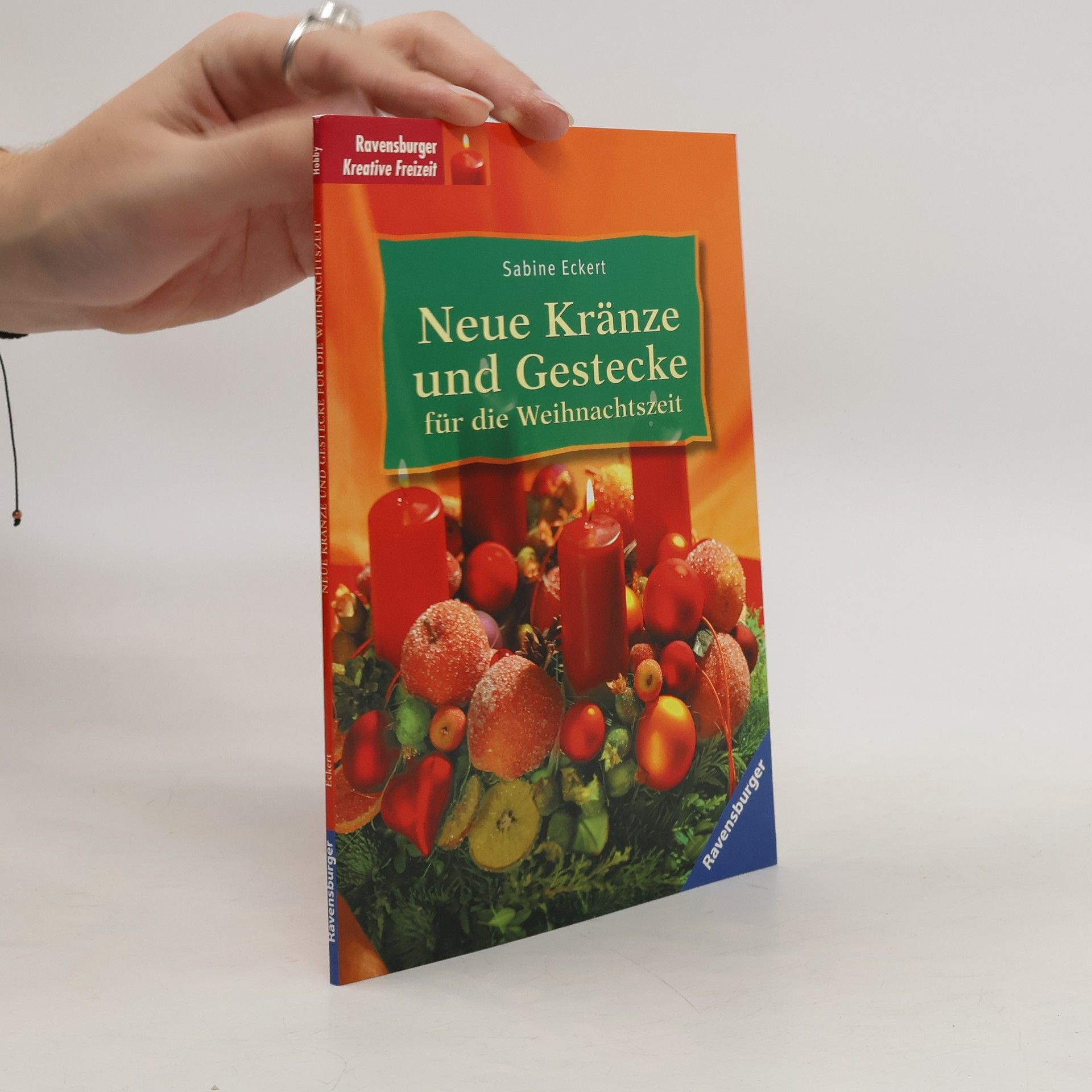 Sabine Eckert Neue Kränze und Gestecke für die Weihnachtszeit