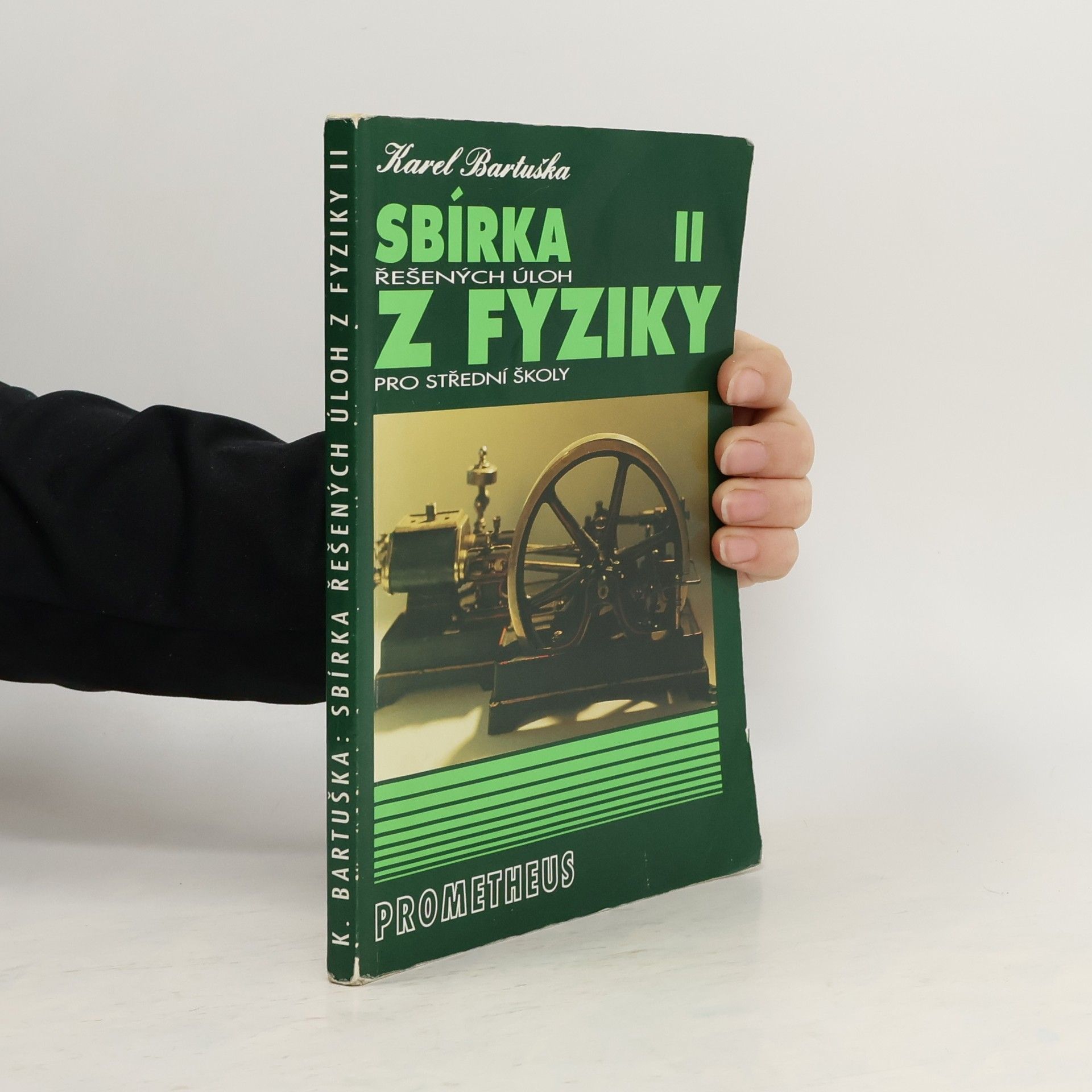 Sbírka řešených úloh z fyziky pro střední školy. II, Molekulová fyzika a termika Molekulová fyzika a termik