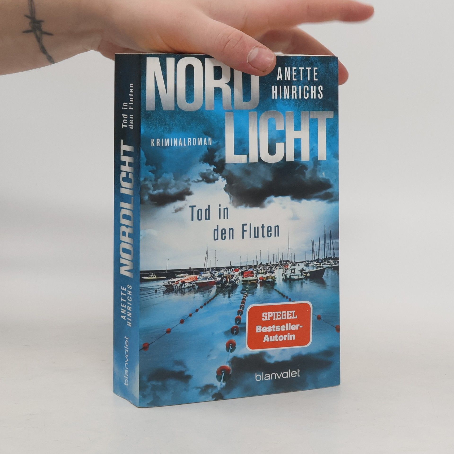 Anette Hinrichs Nordlicht - Tod in den Fluten
