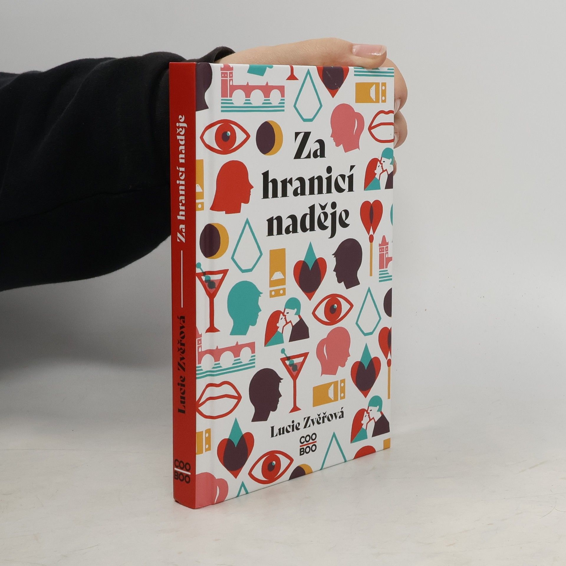 Lucie Zvěřová Za hranicí naděje