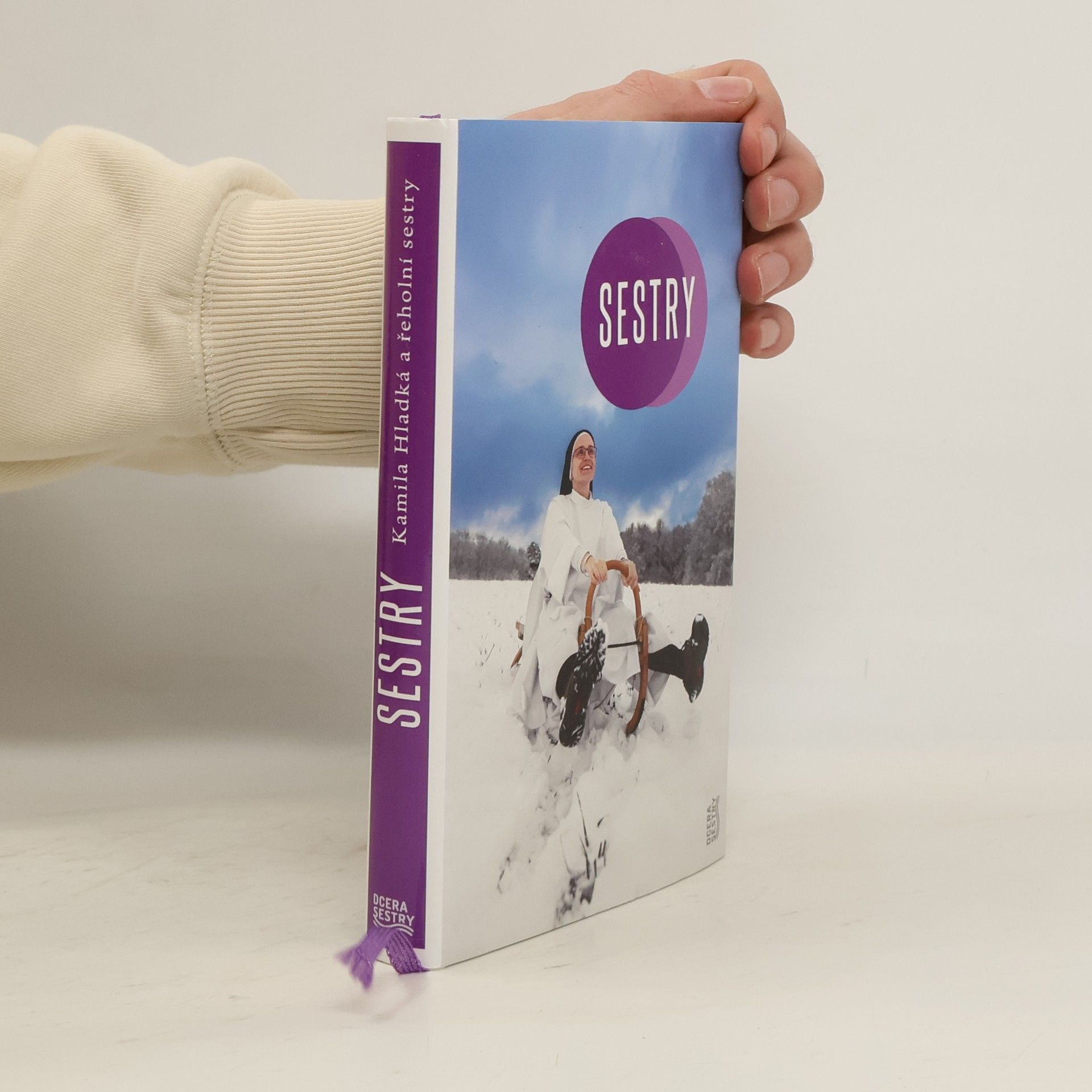 Kamila Hladká Sestry