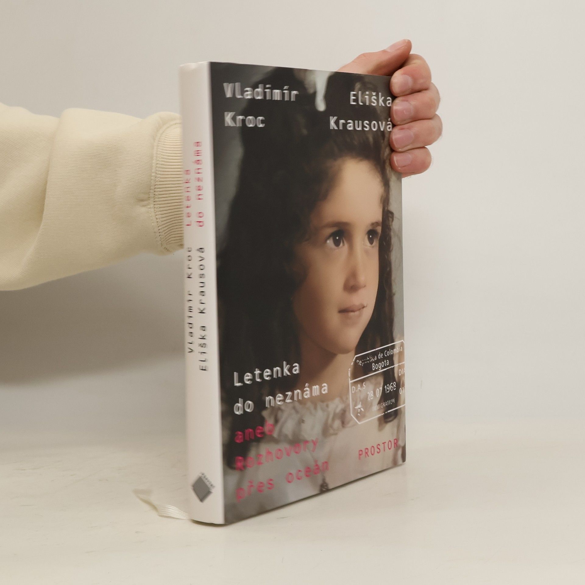 Vladimír Kroc Letenka do neznáma aneb Rozhovory přes oceán