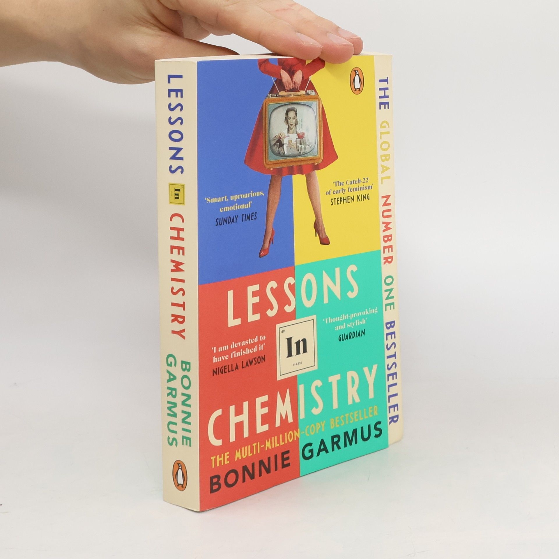 Bonnie Garmus Lessons In Chemistry