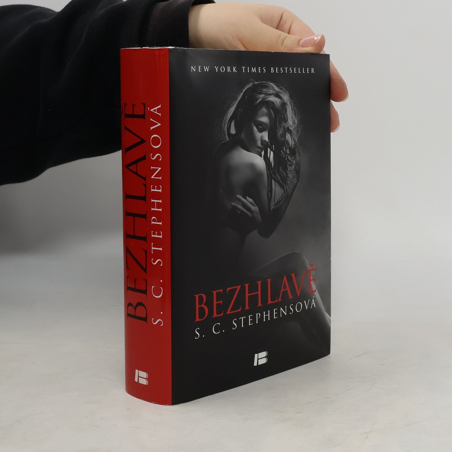 S.C. Stephens Bezhlavě