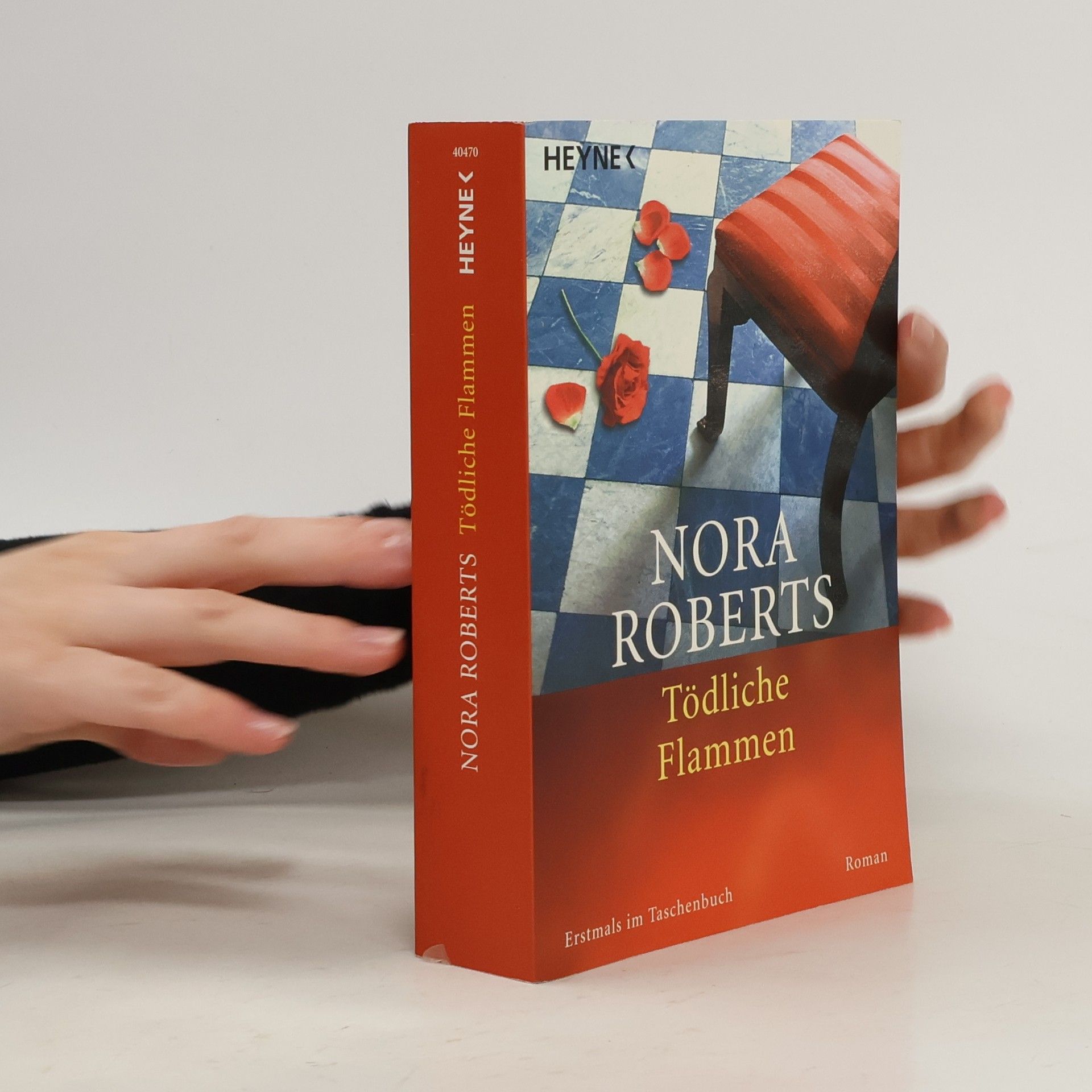 Nora Roberts Tödliche Flammen