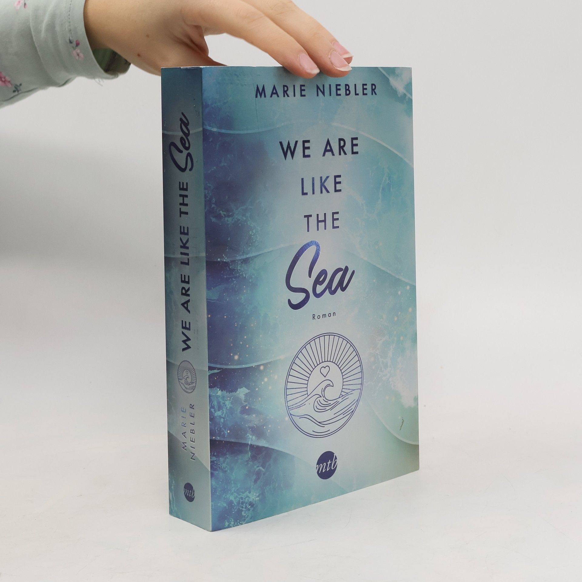 Marie Niebler We Are Like the Sea