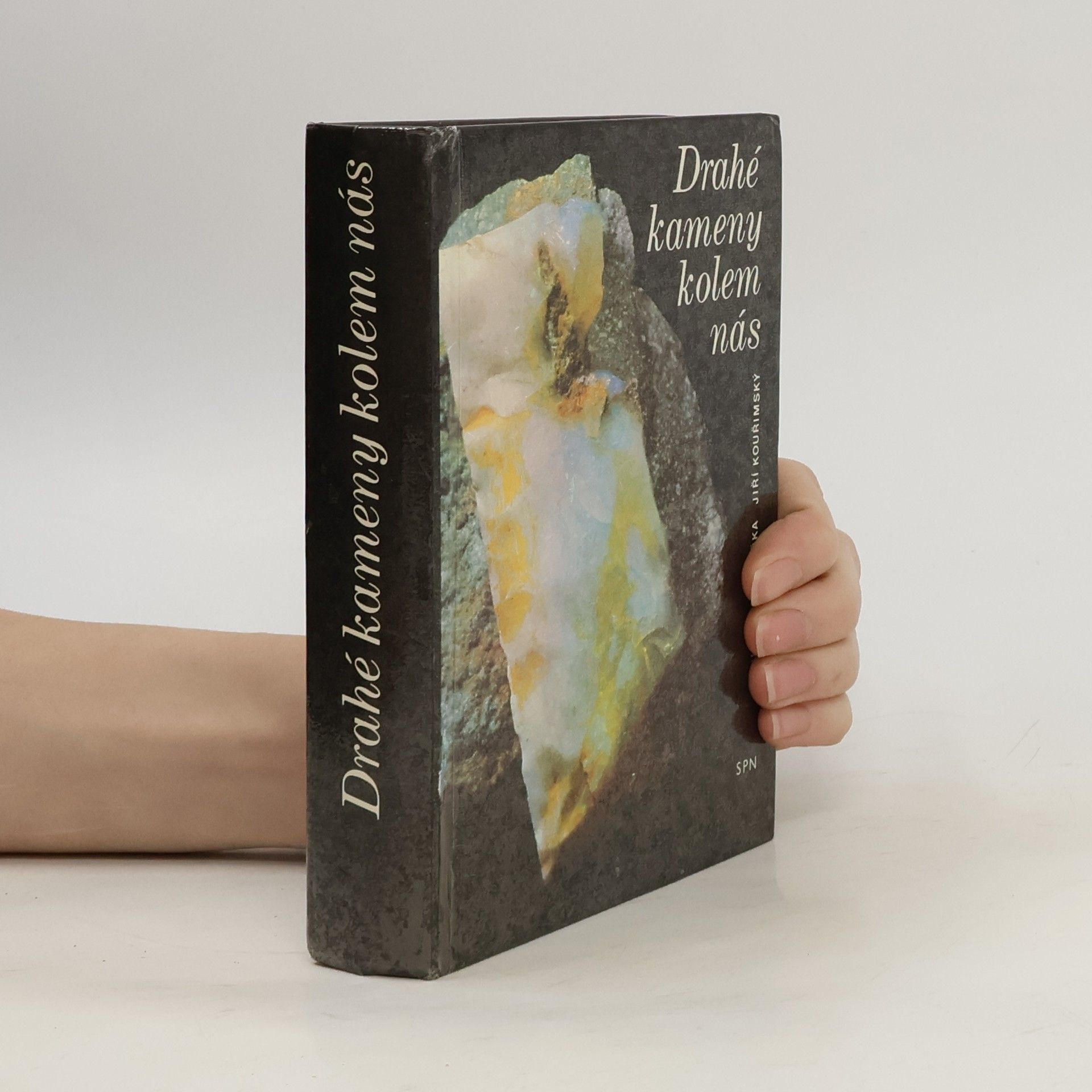 Vladimír Bouška Drahé kameny kolem nás