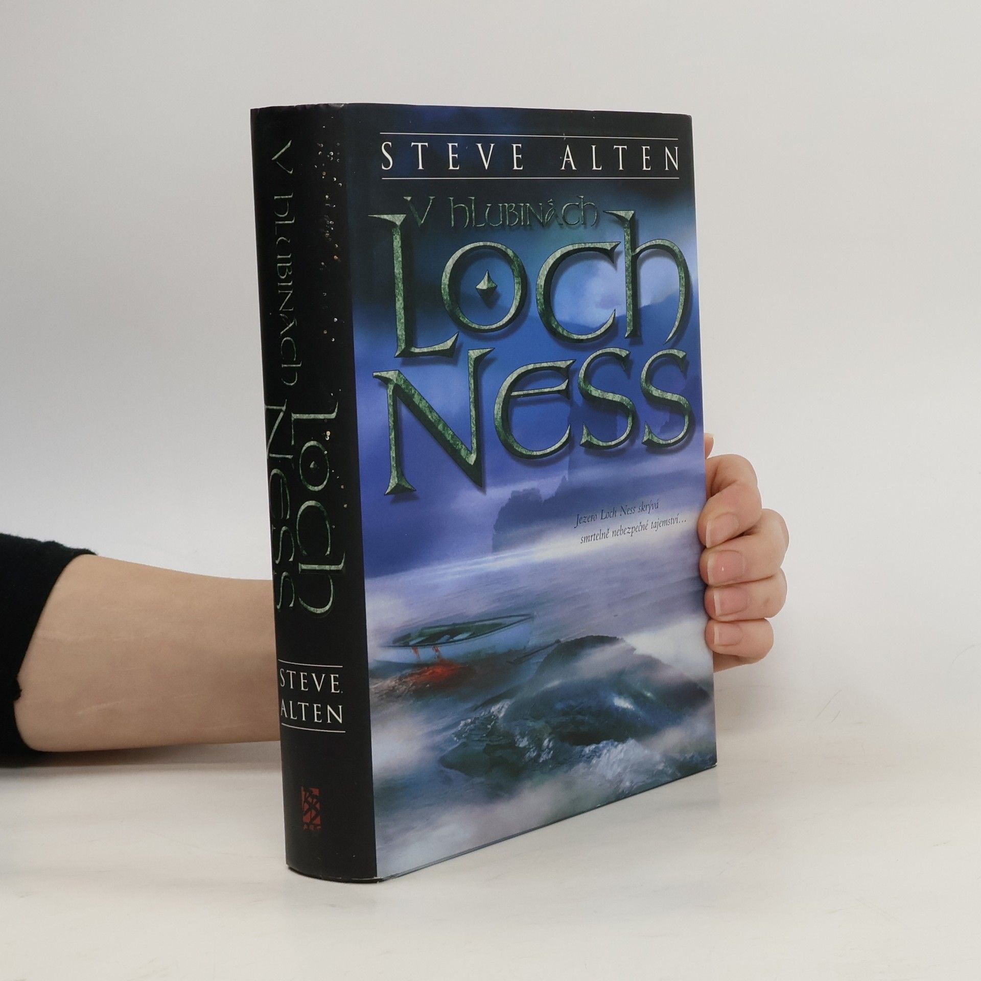 Steve Alten V hlubinách Loch Ness