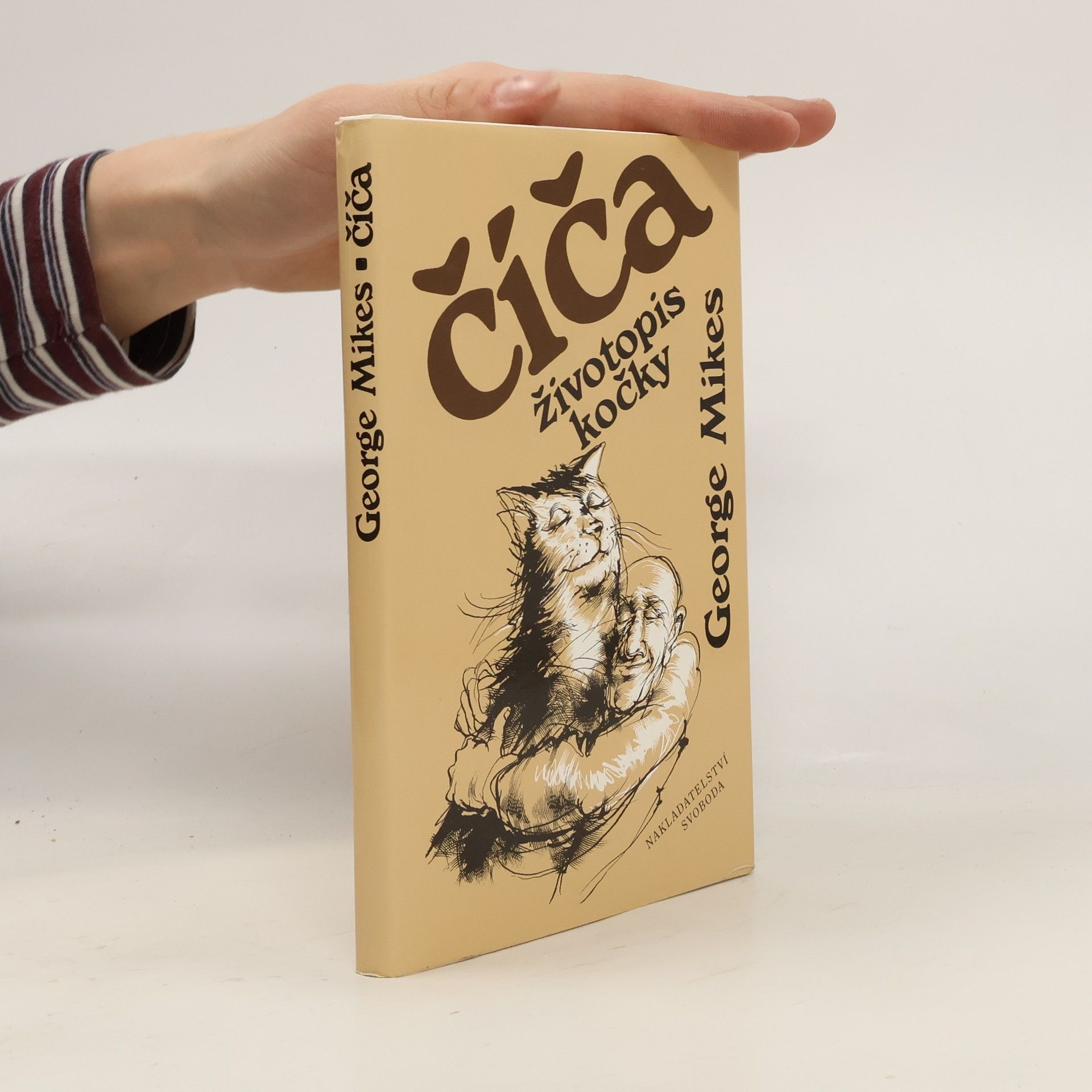 George Mikes Číča. Životopis kočky