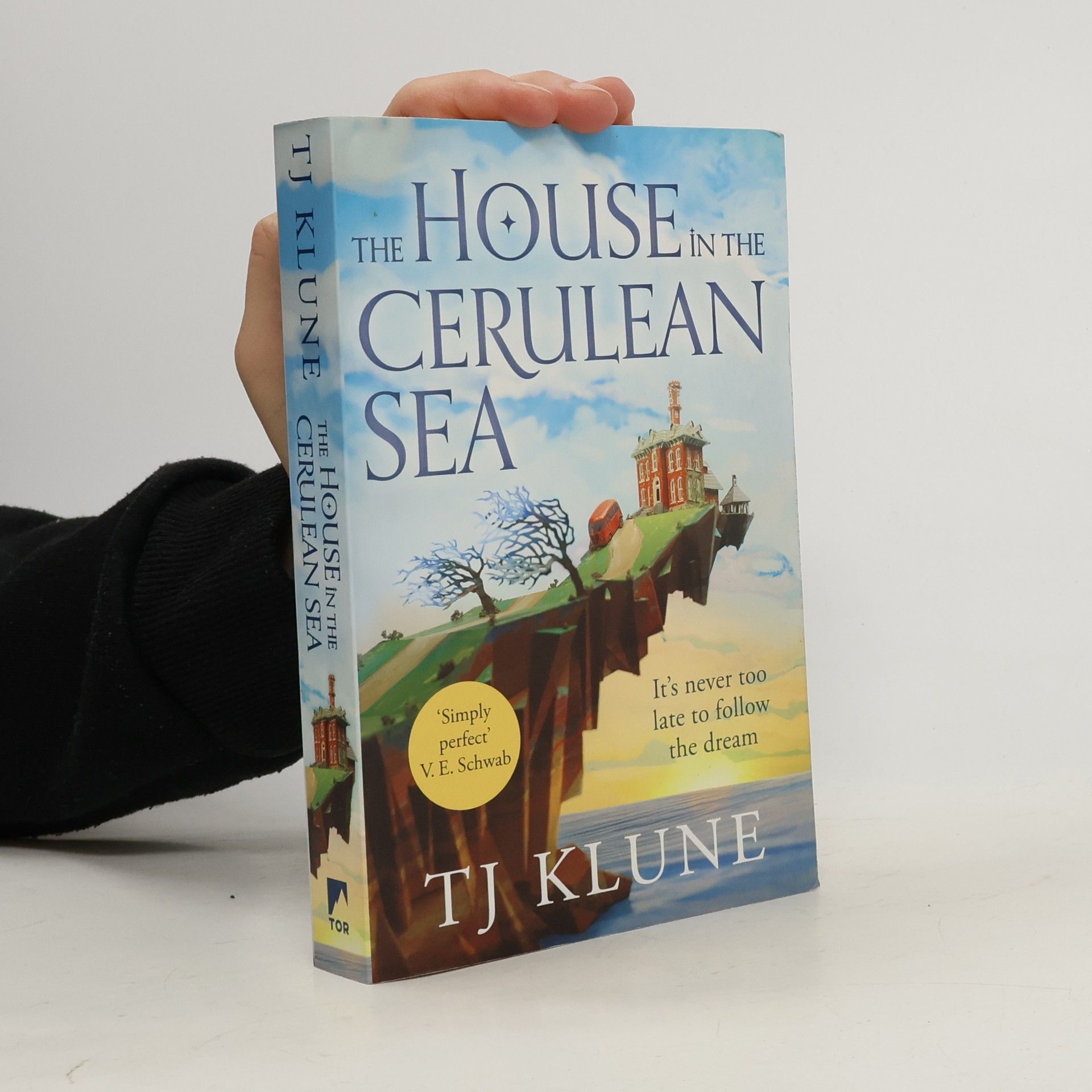 TJ Klune The house in the Cerulean Sea
