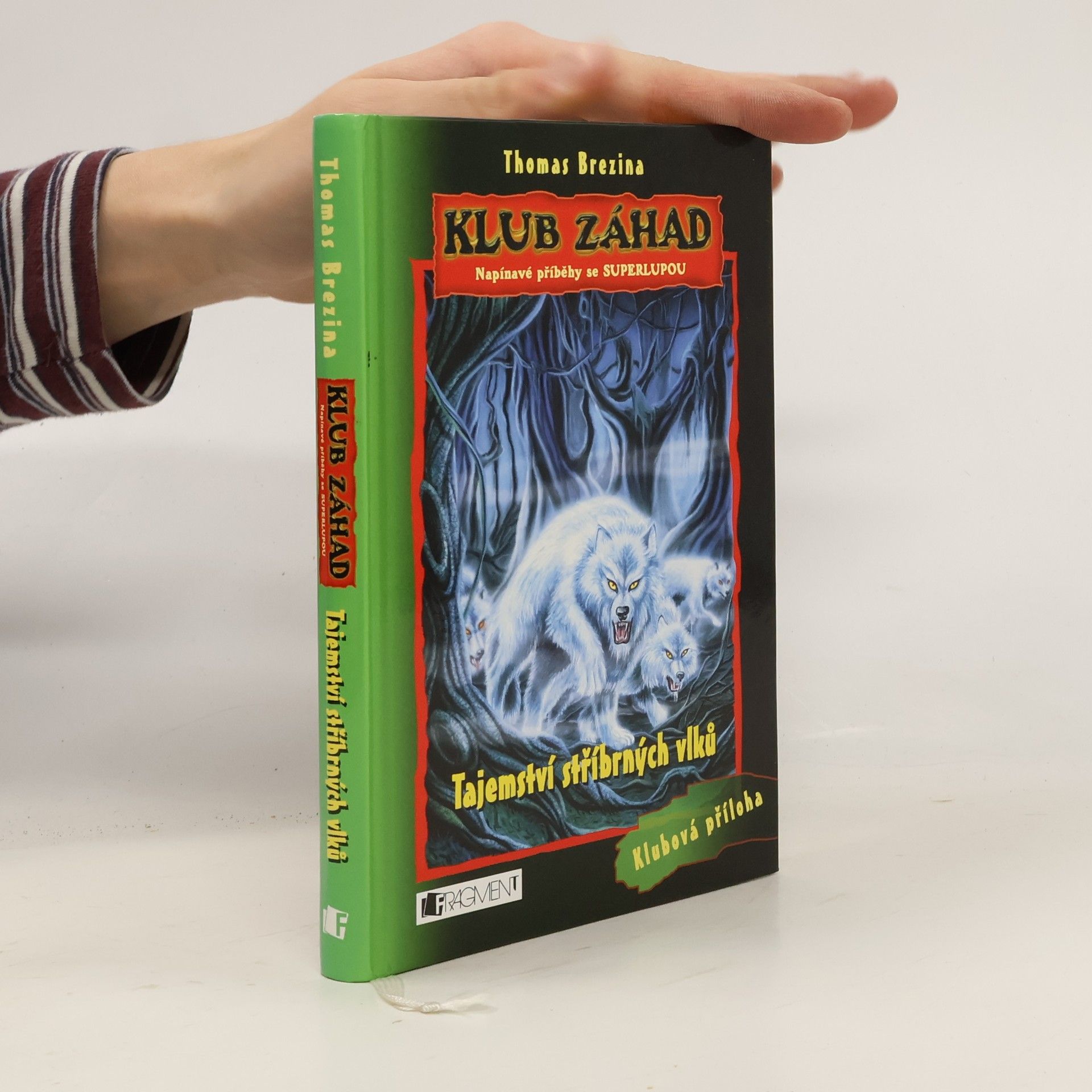 Tajemství stříbrných vlků