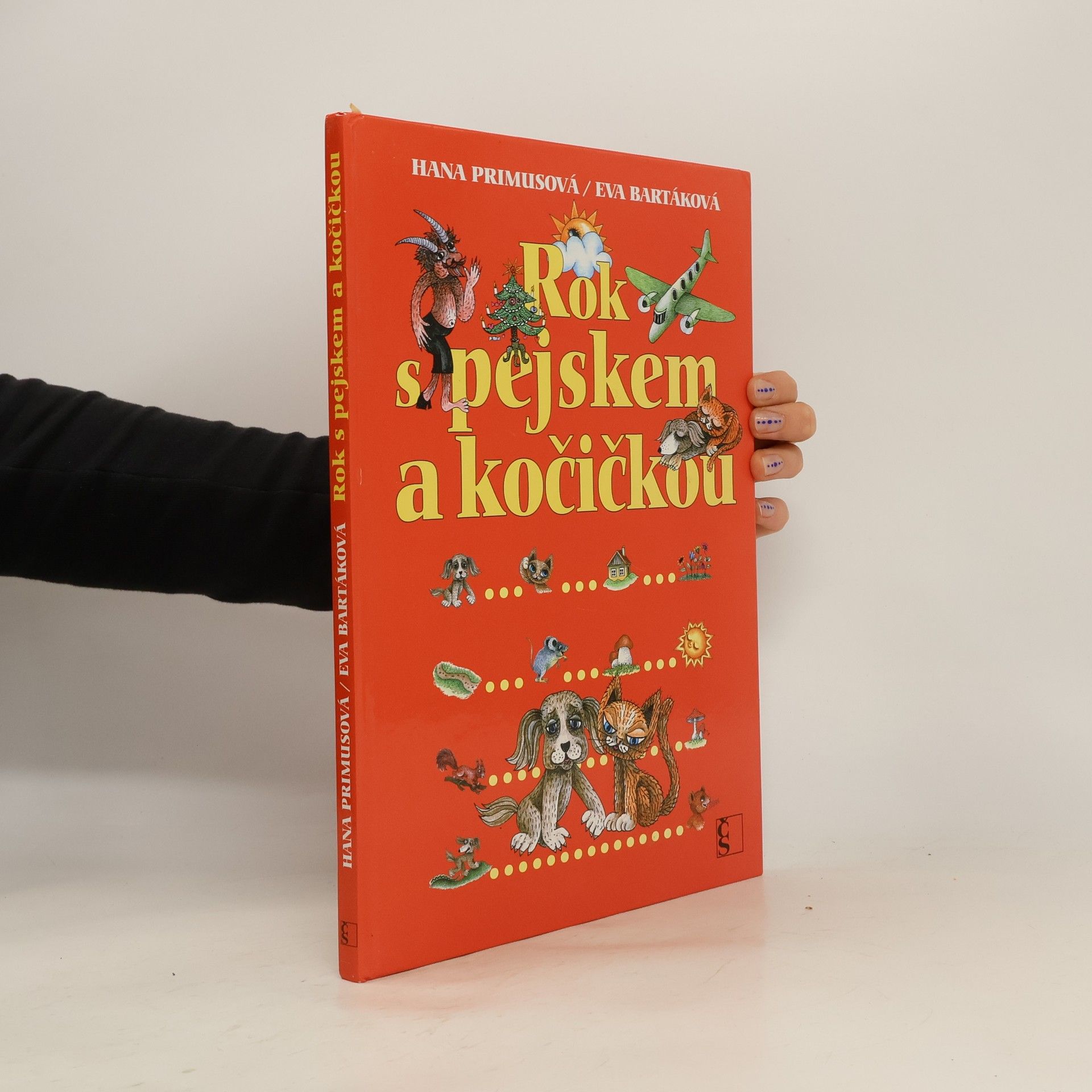 Rok s pejskem a kočičkou