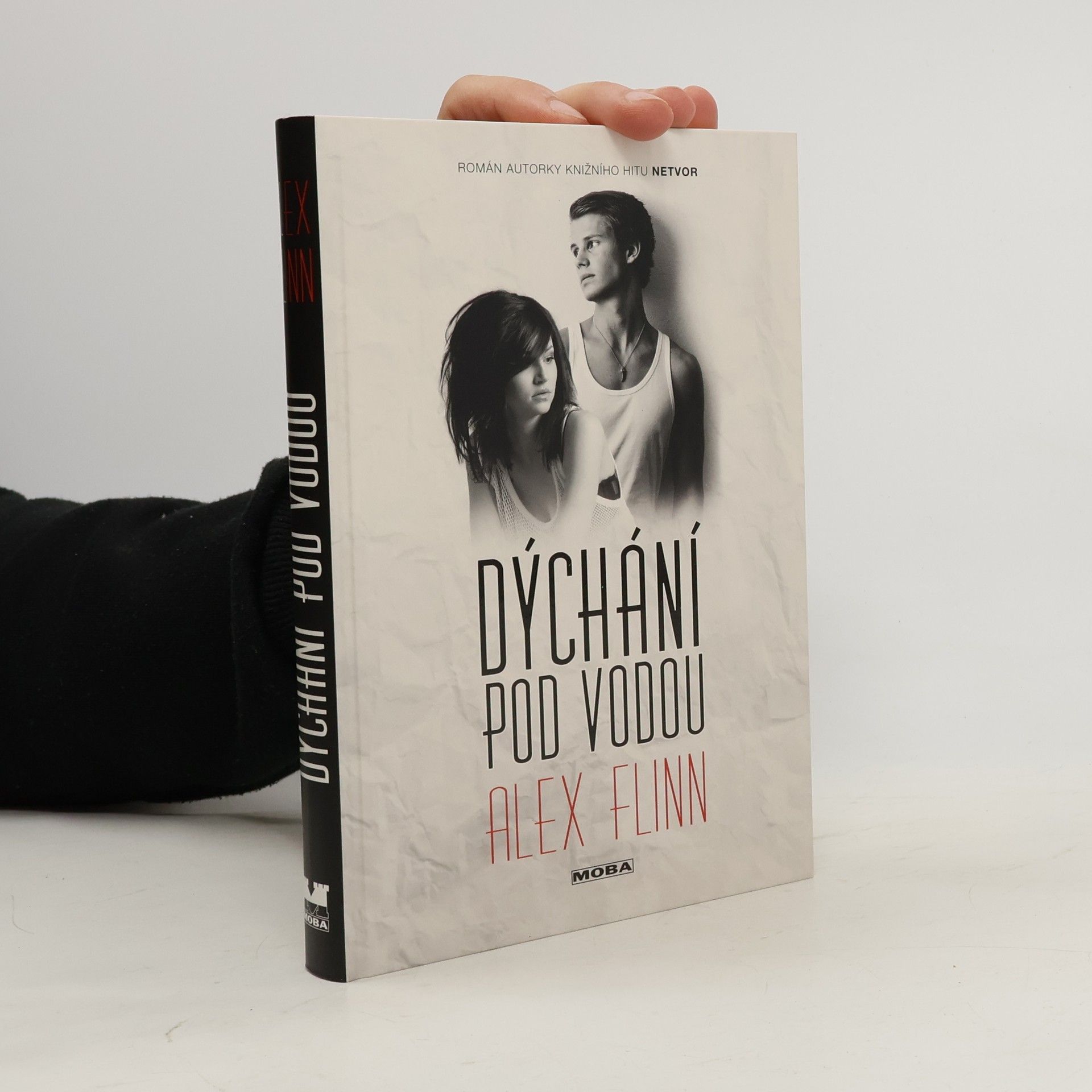 Alex Flinn Dýchání pod vodou