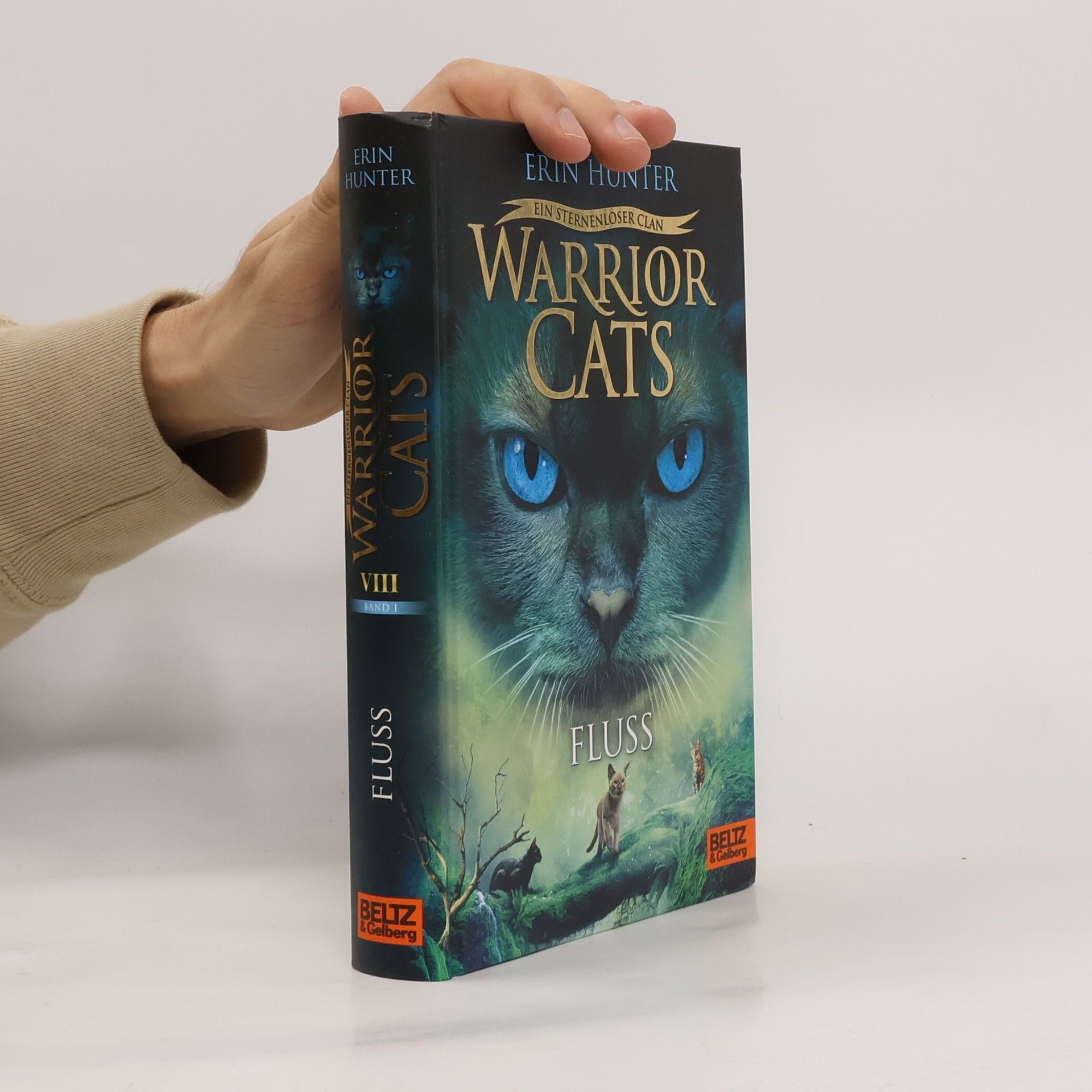 Erin Hunter Fluss
