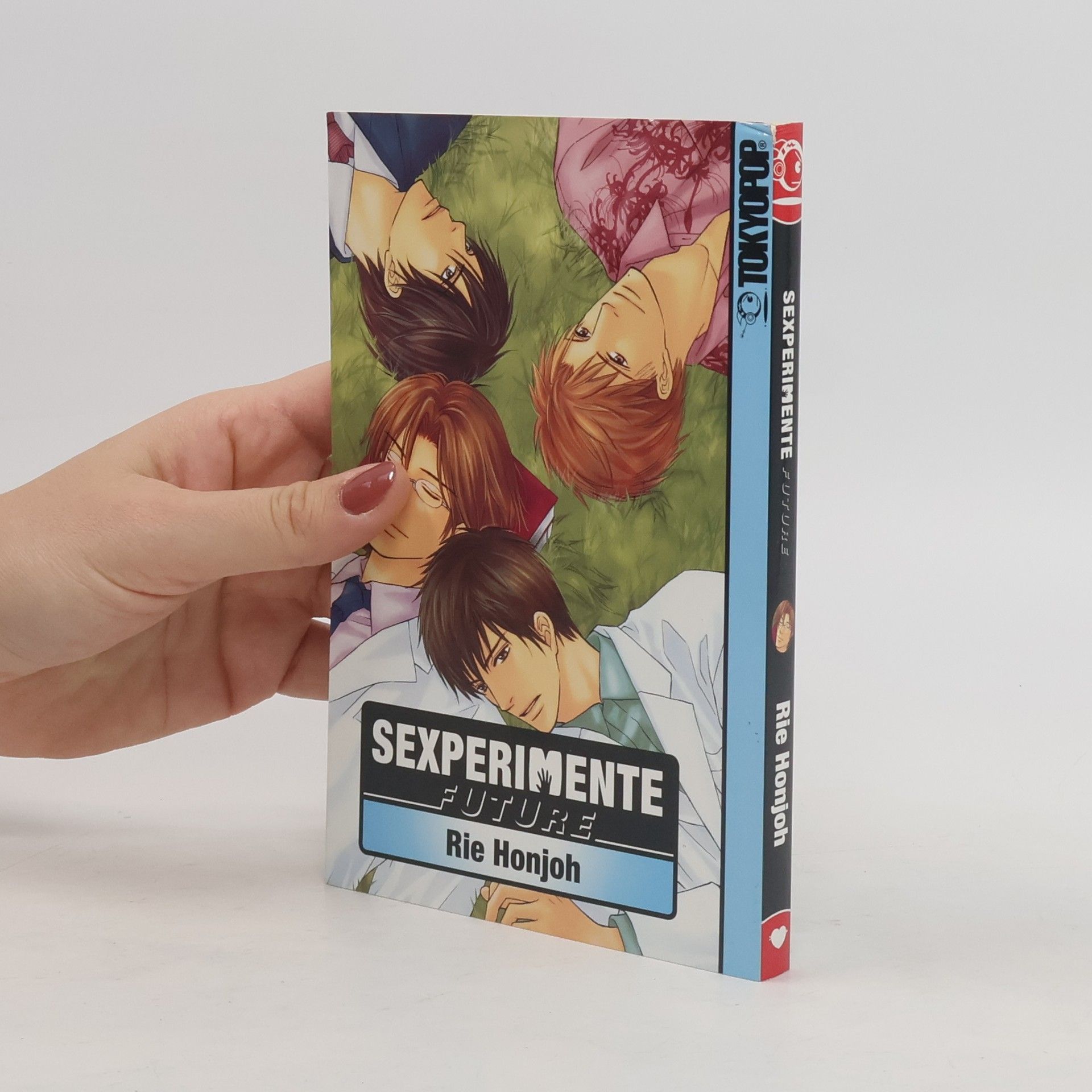 Rie Honjo Sexperimente future