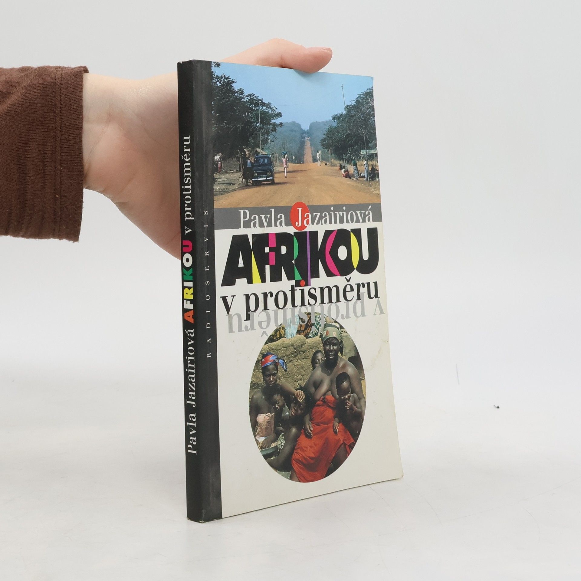 Pavla Jazairiová Afrikou v protisměru