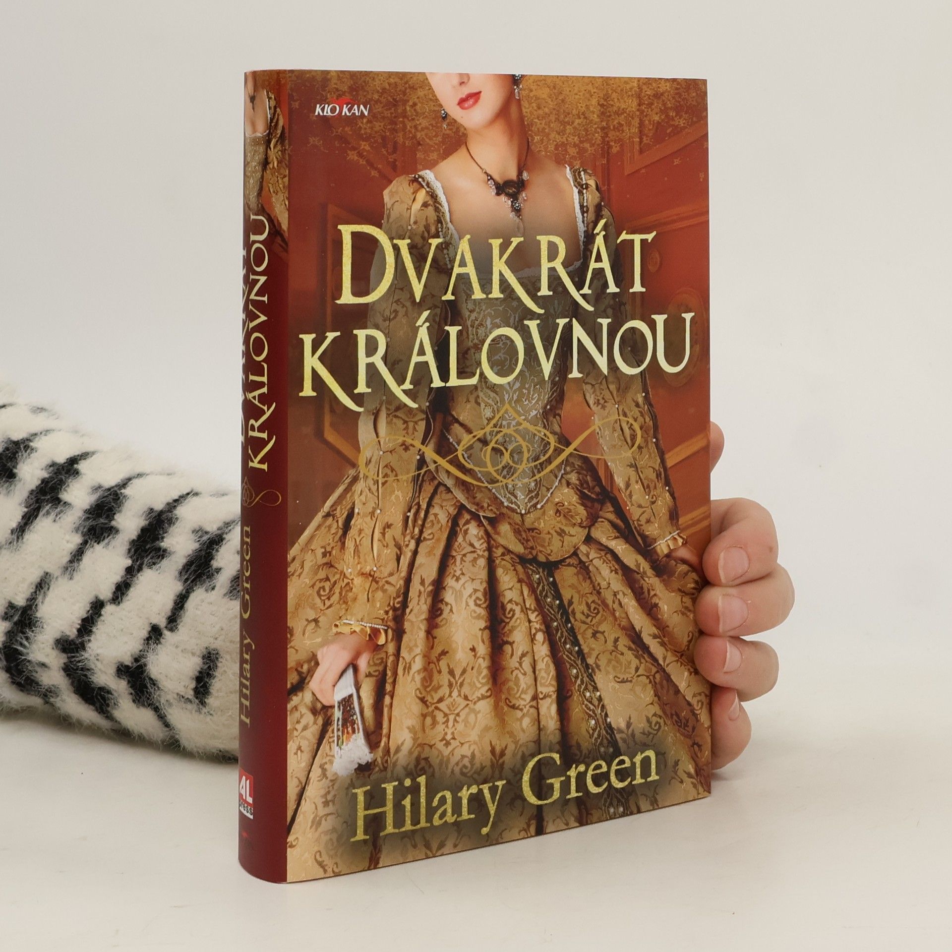 Hilary Green Dvakrát královnou